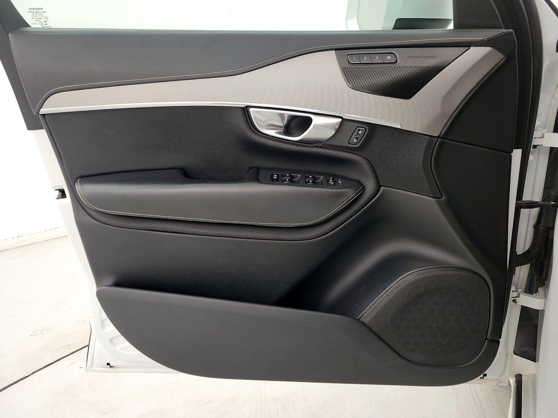 Thumbnail: 2019 Volvo XC90 - 12