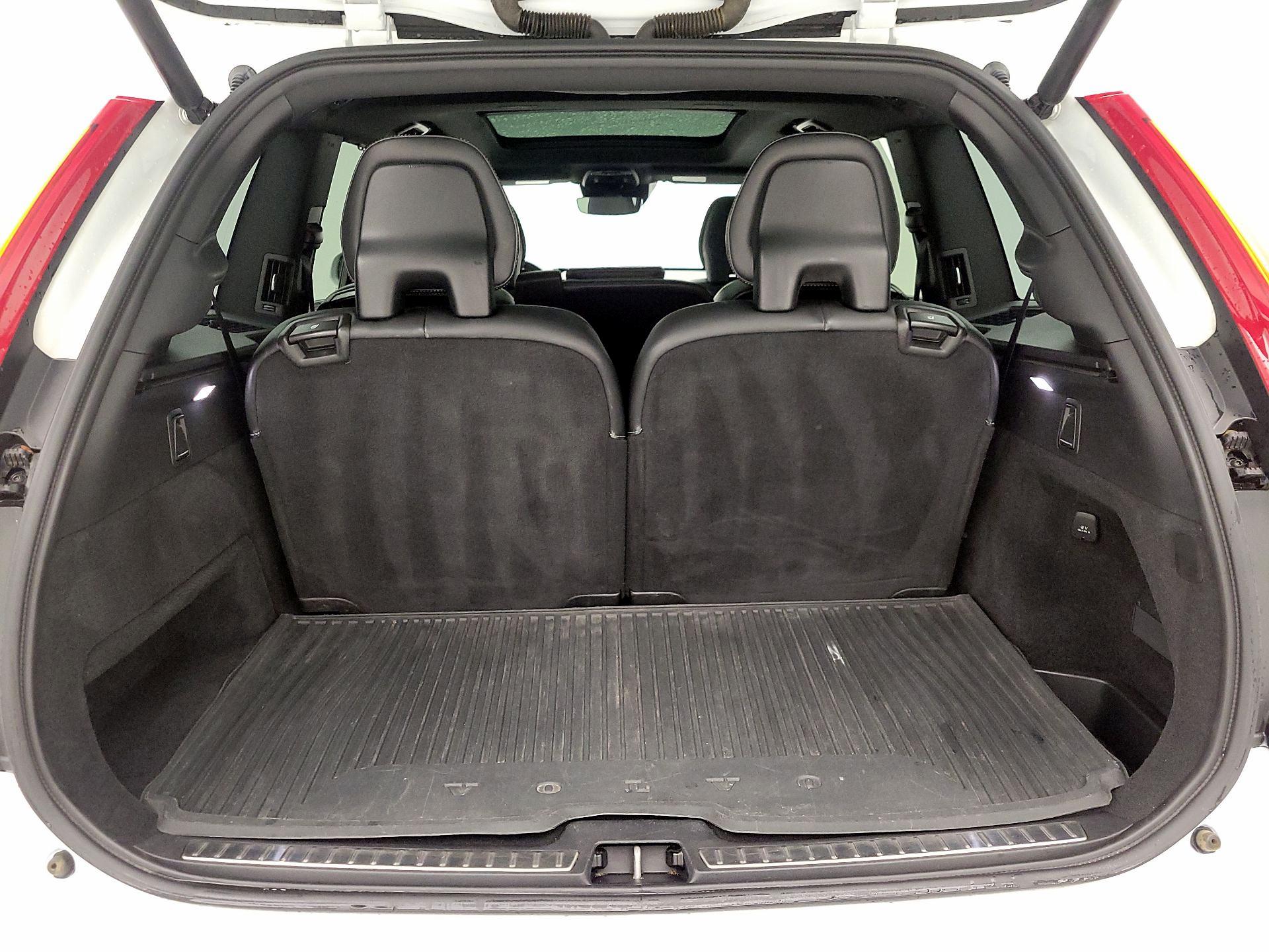 Thumbnail: 2019 Volvo XC90 - 20
