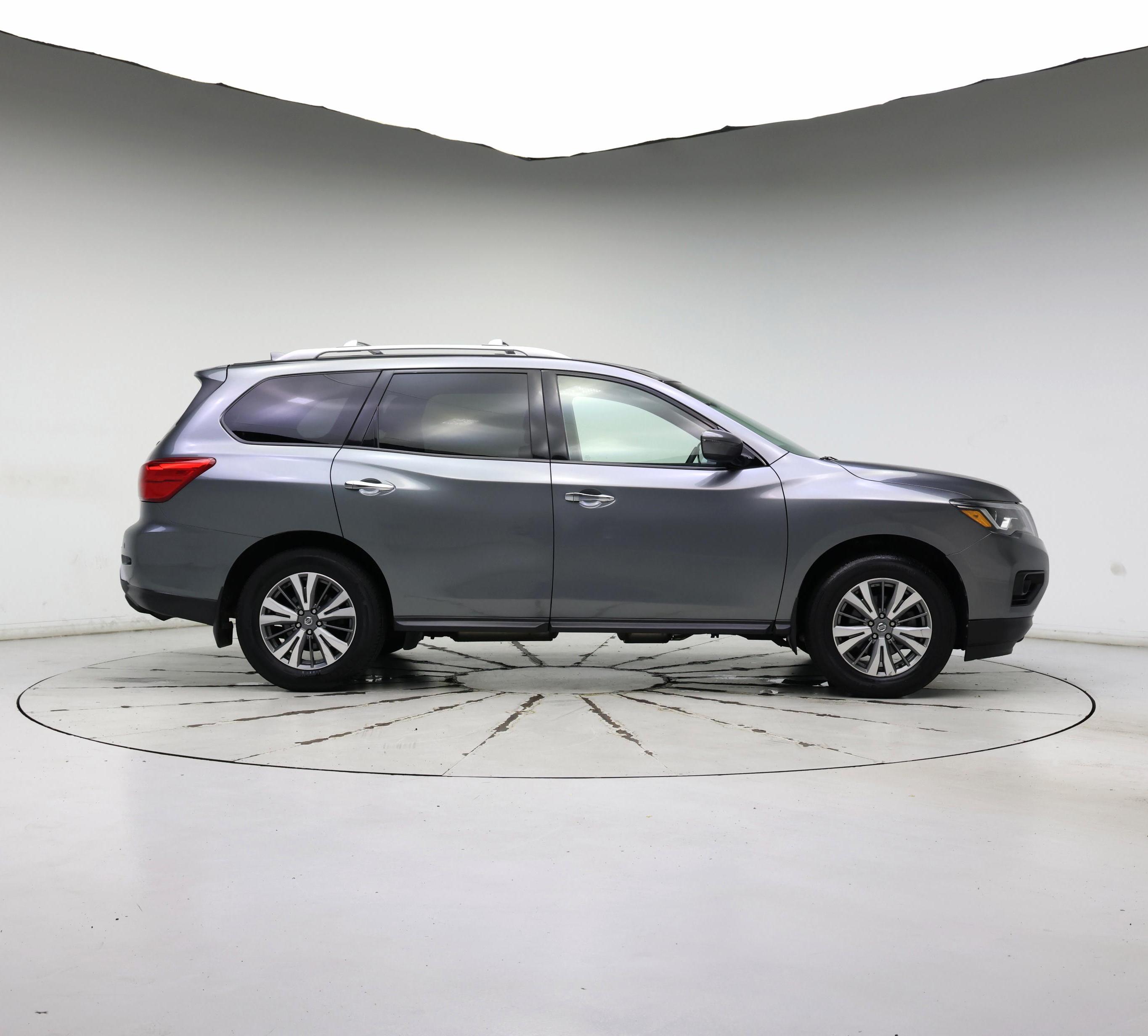 Thumbnail: 2020 Nissan Pathfinder - 7