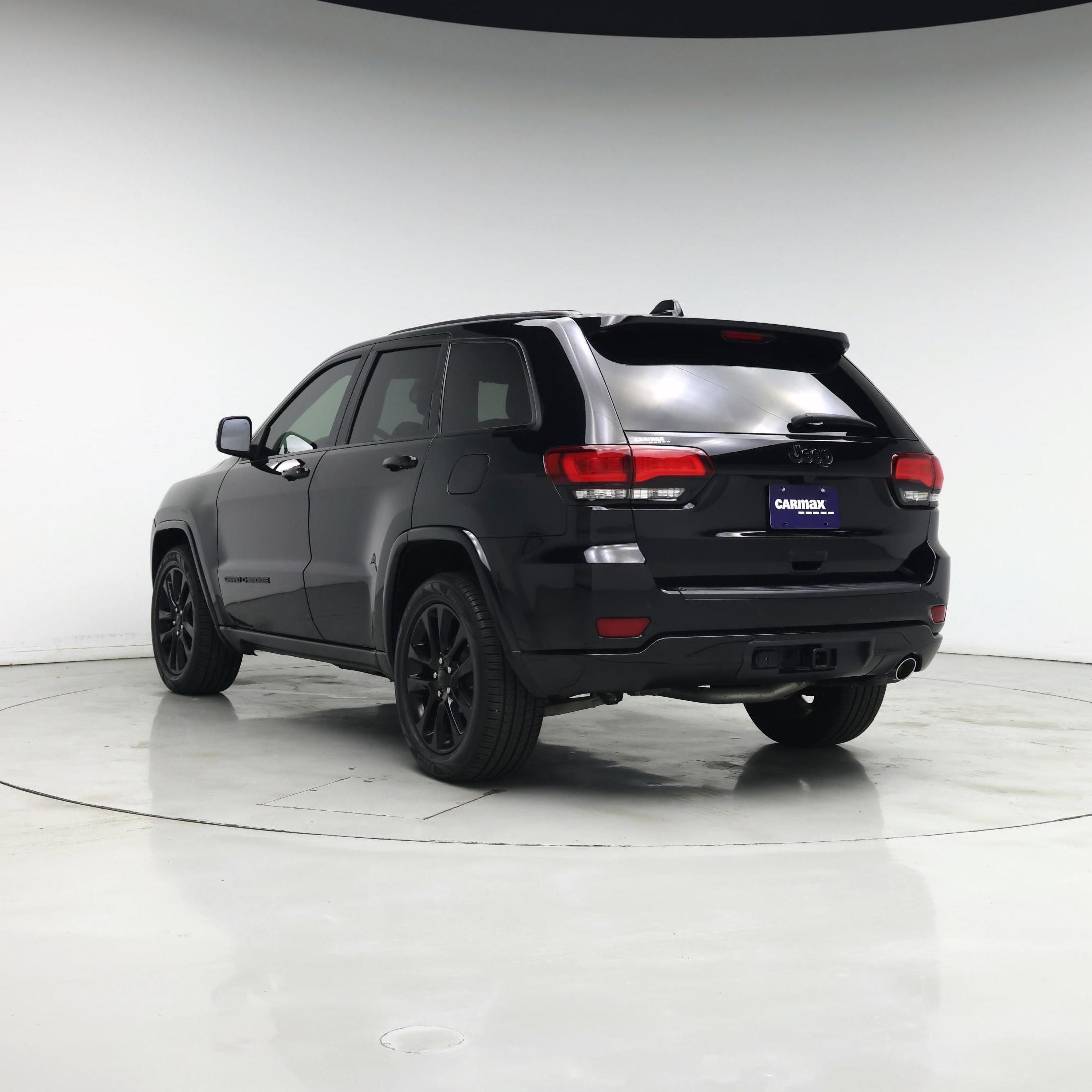 Thumbnail: 2019 Jeep Grand Cherokee - 2