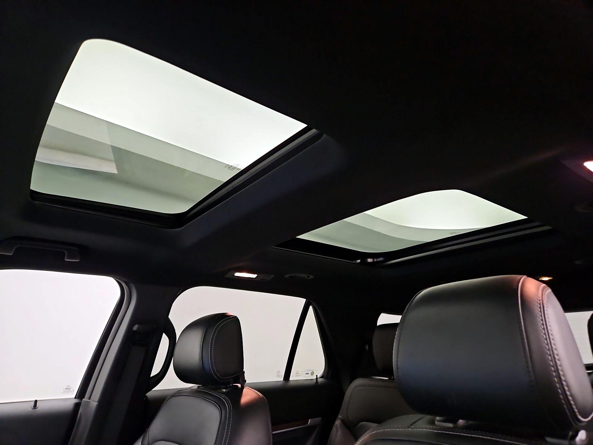 Thumbnail: 2017 Ford Explorer - 20