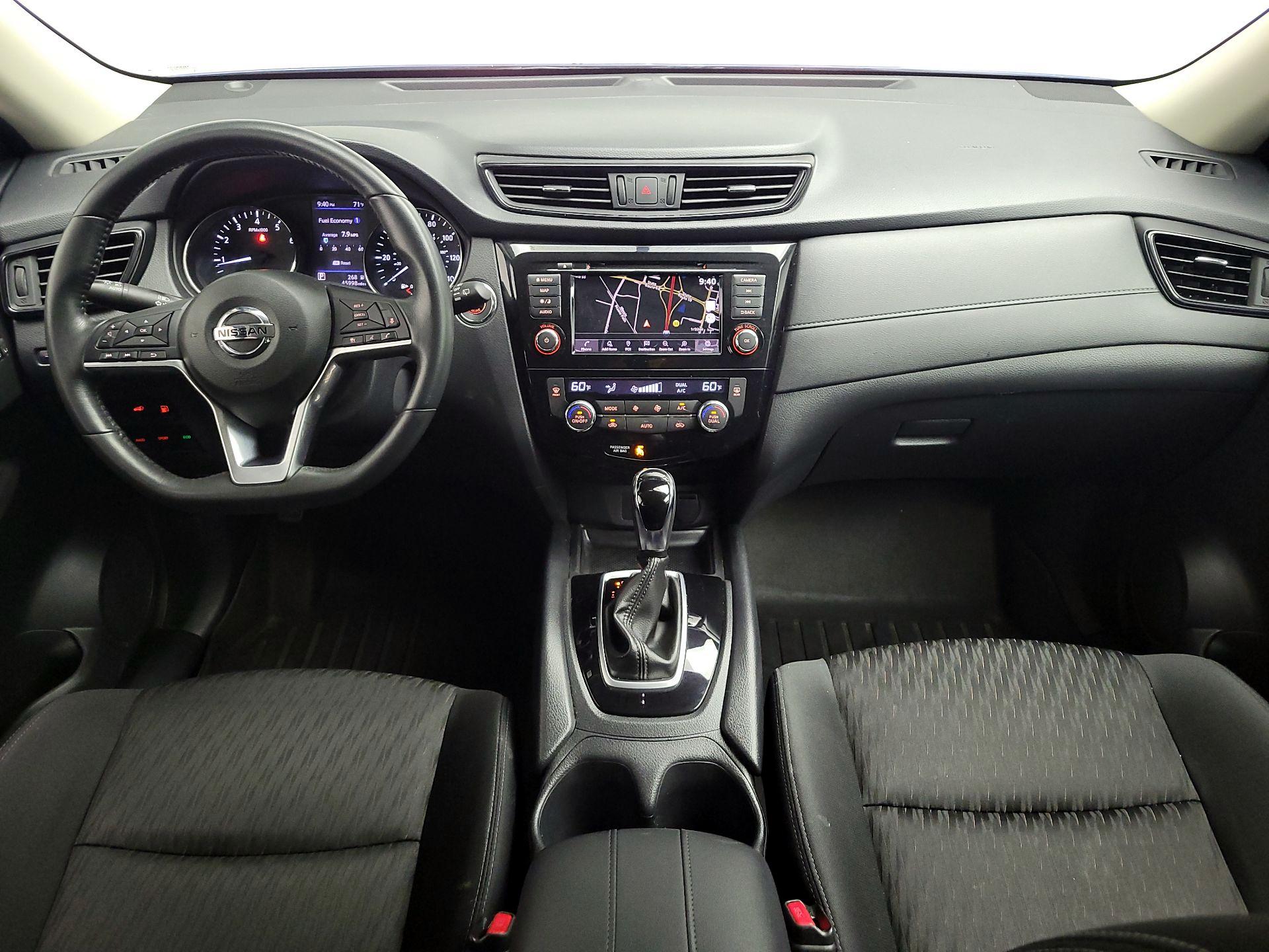 Thumbnail: 2018 Nissan Rogue - 9