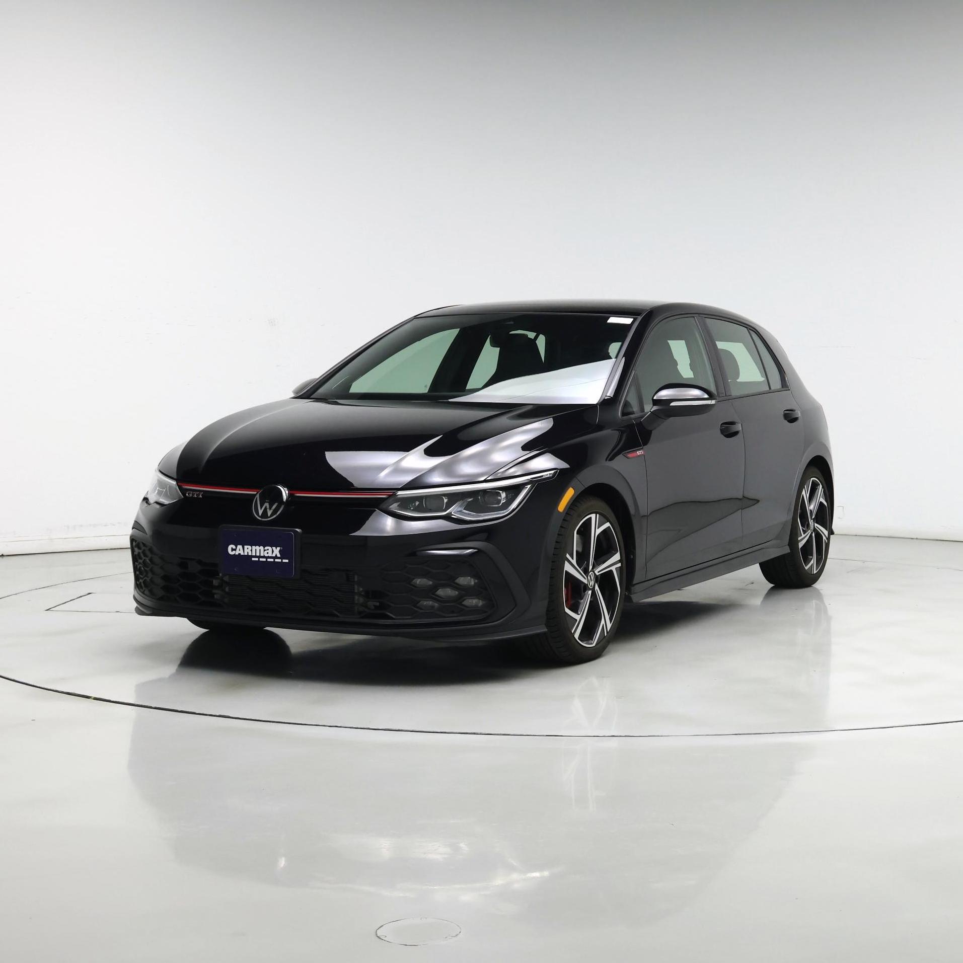 Thumbnail: 2024 Volkswagen Golf - 4