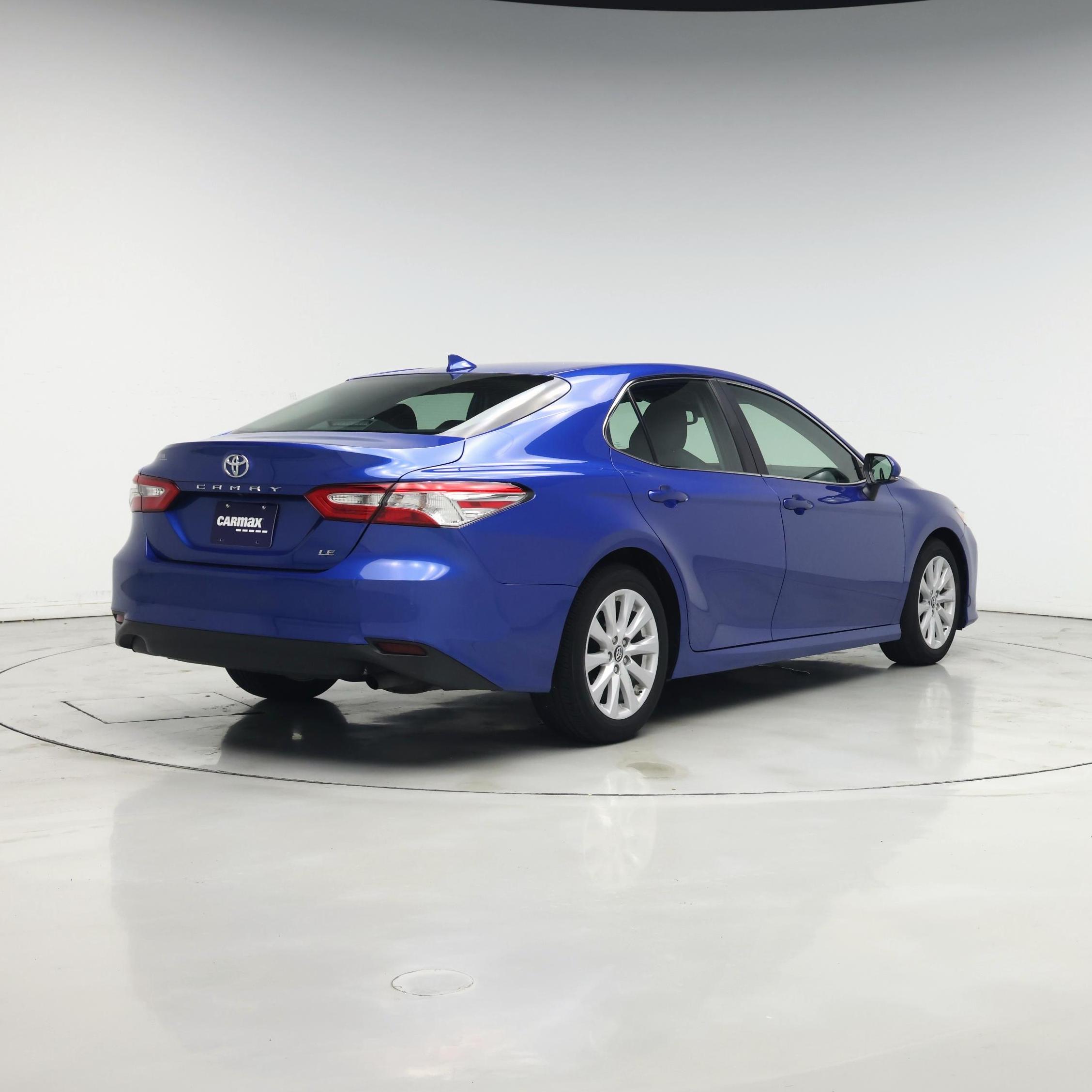 Thumbnail: 2019 Toyota Camry - 8