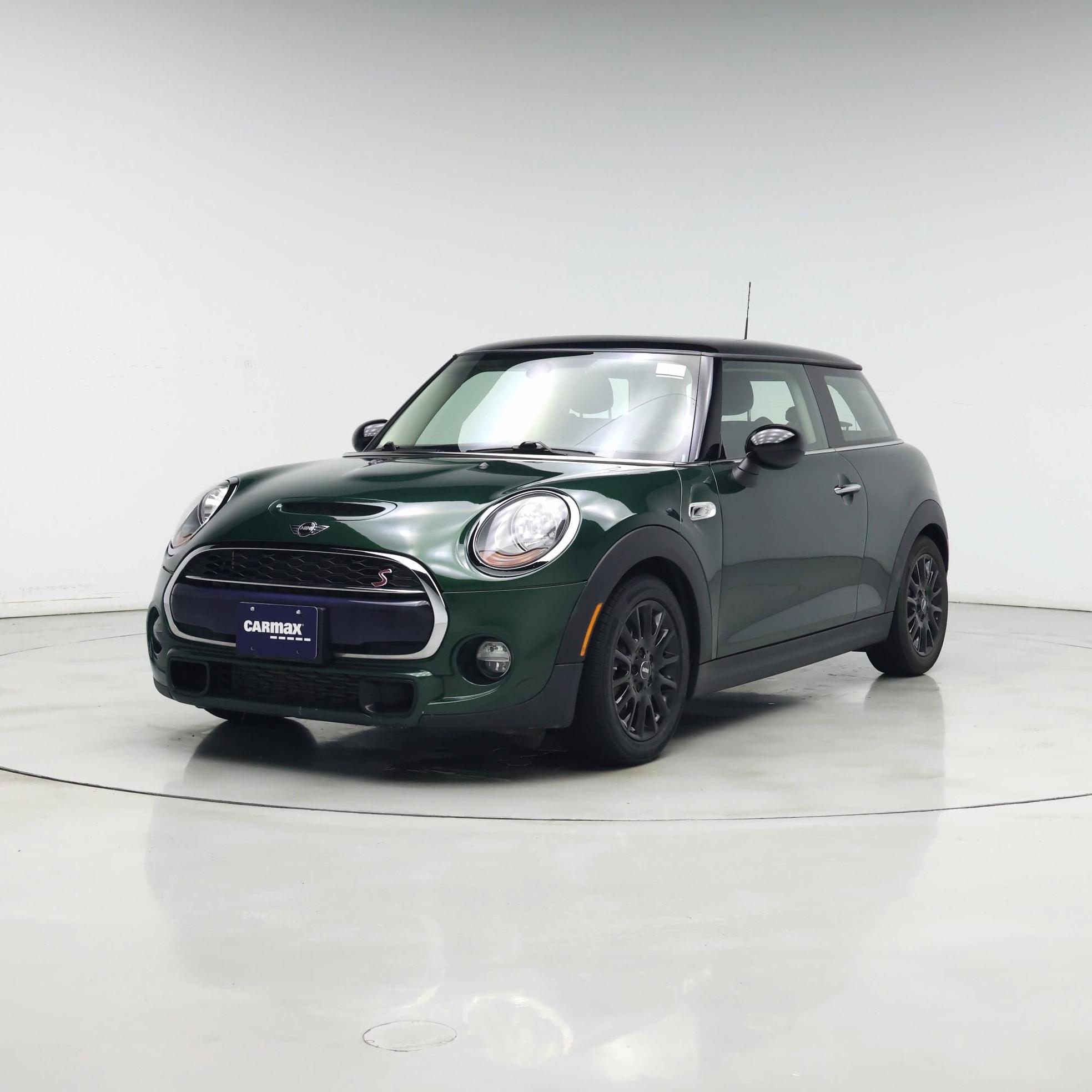 Thumbnail: 2016 MINI Cooper Hardtop - 4