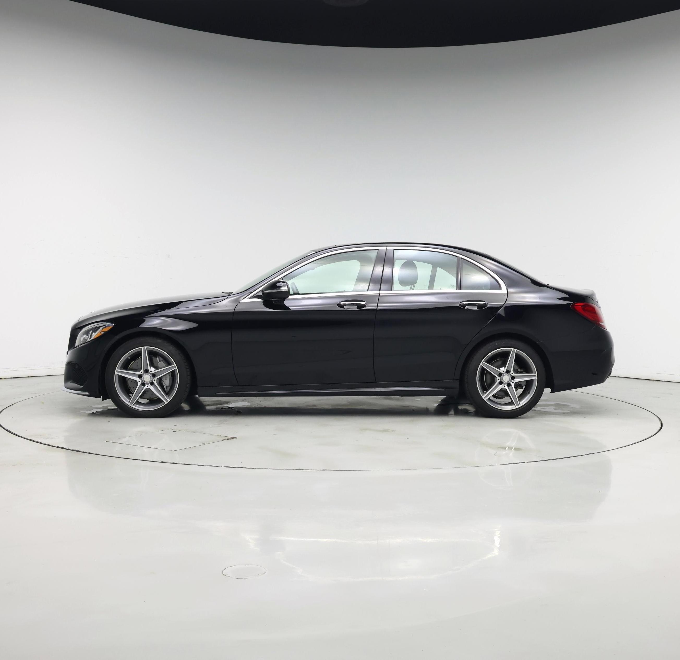 Thumbnail: 2015 Mercedes-Benz C-Class - 3