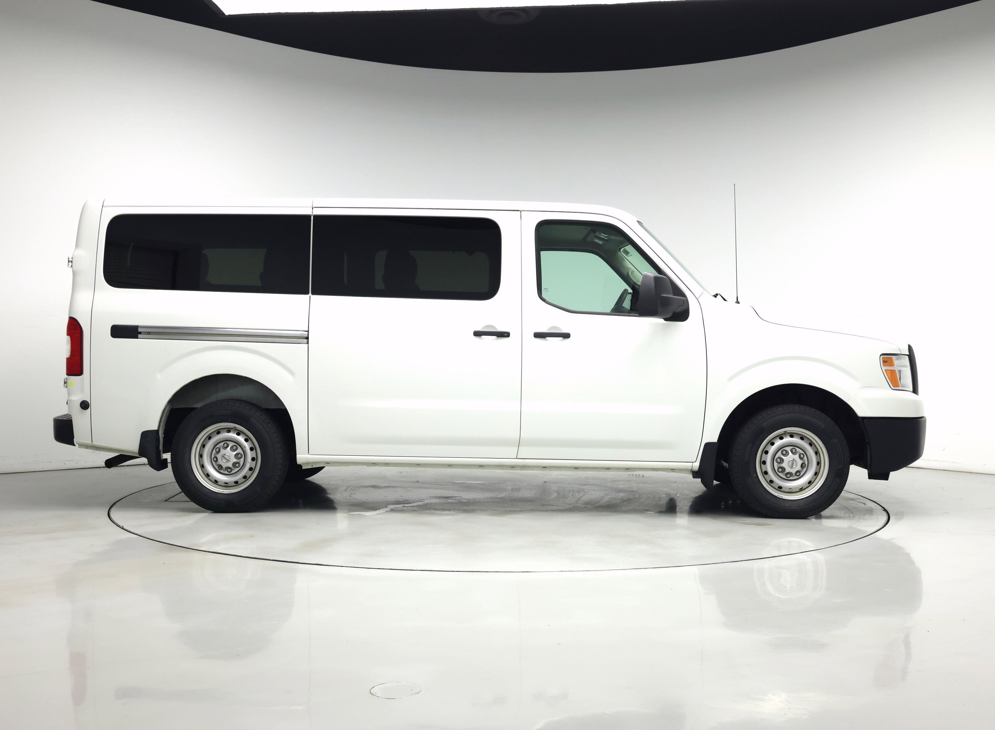 Thumbnail: 2016 Nissan NV - 7