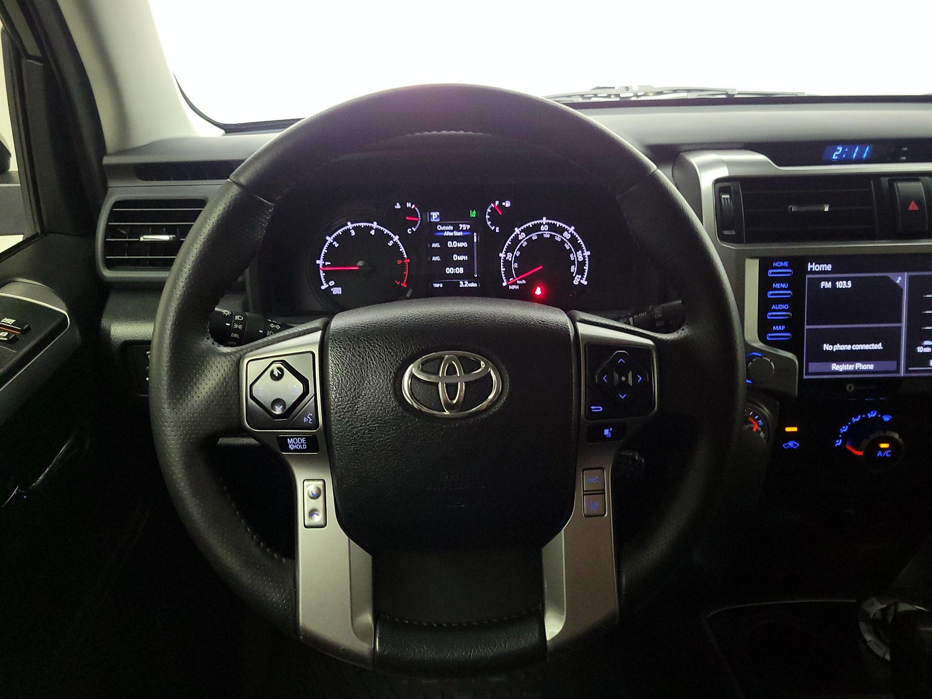 Thumbnail: 2022 Toyota 4Runner - 10