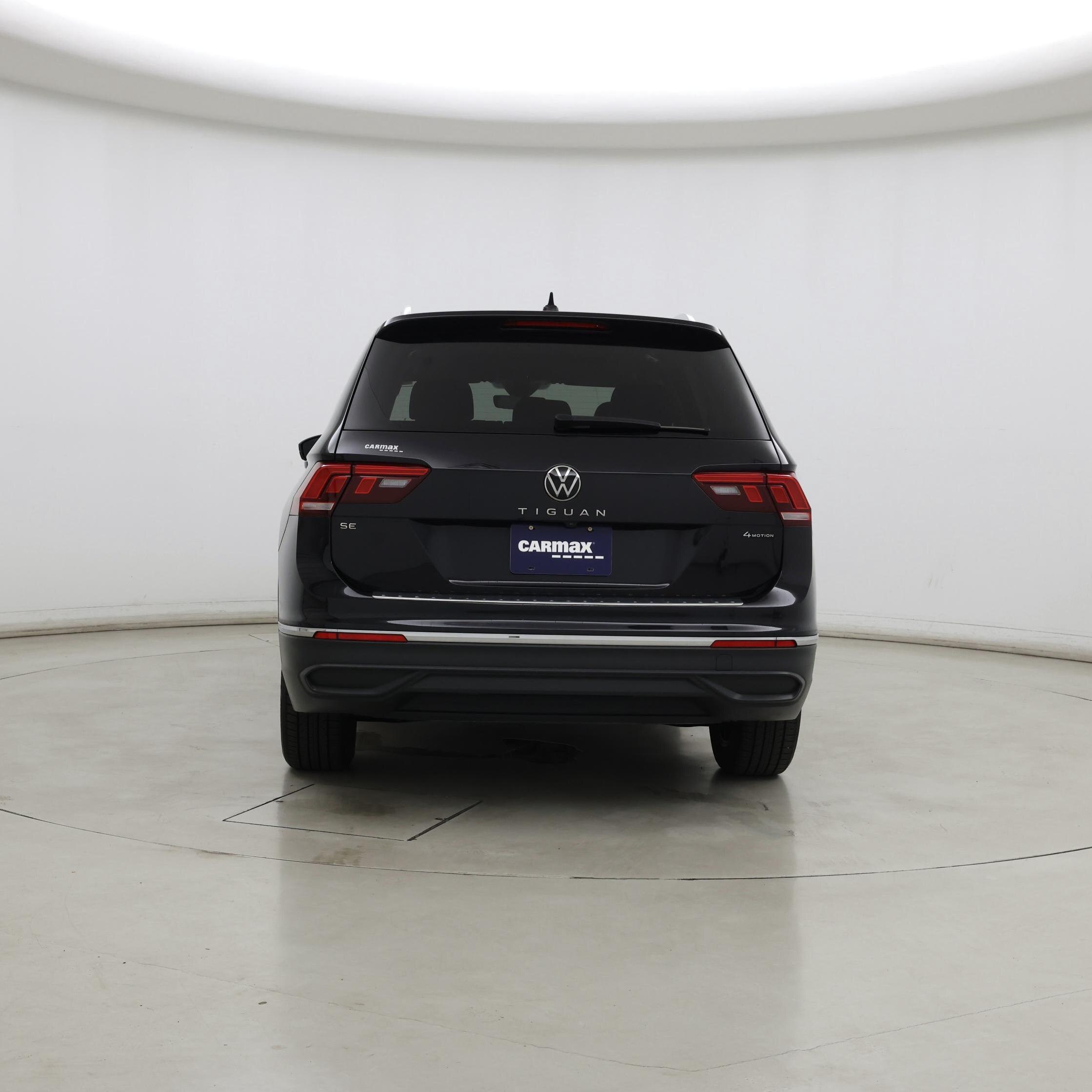 Thumbnail: 2022 Volkswagen Tiguan - 6
