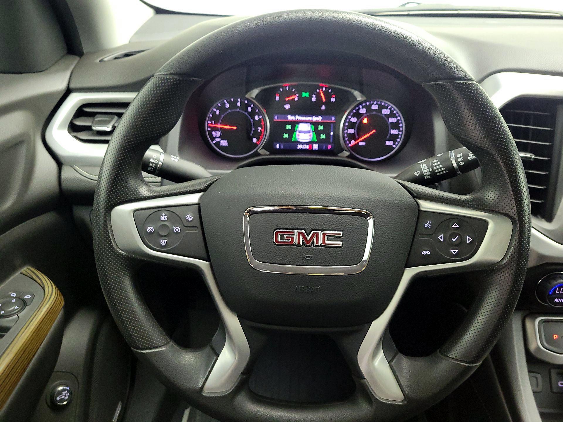 Thumbnail: 2022 GMC Acadia - 10