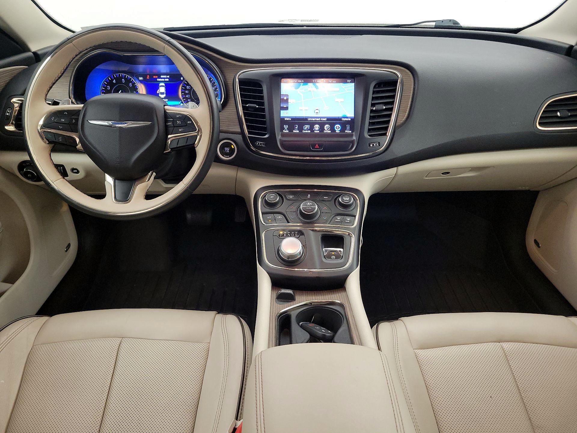 Thumbnail: 2015 Chrysler 200 - 9