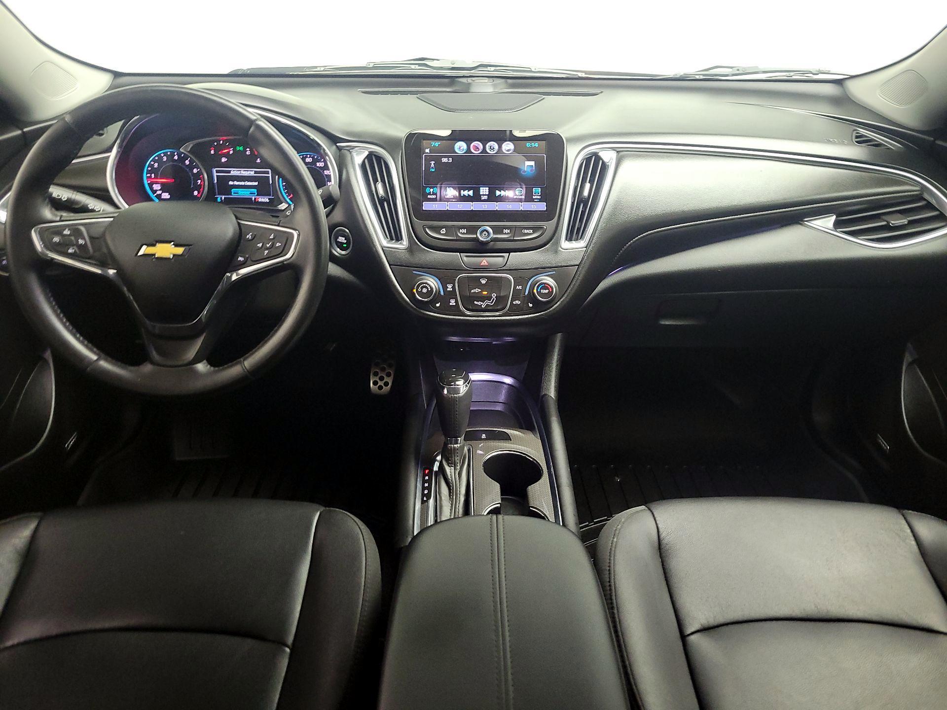 Thumbnail: 2016 Chevrolet Malibu - 9
