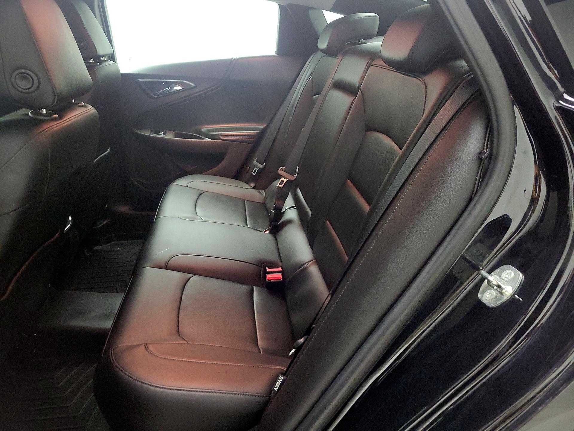 Thumbnail: 2016 Chevrolet Malibu - 20