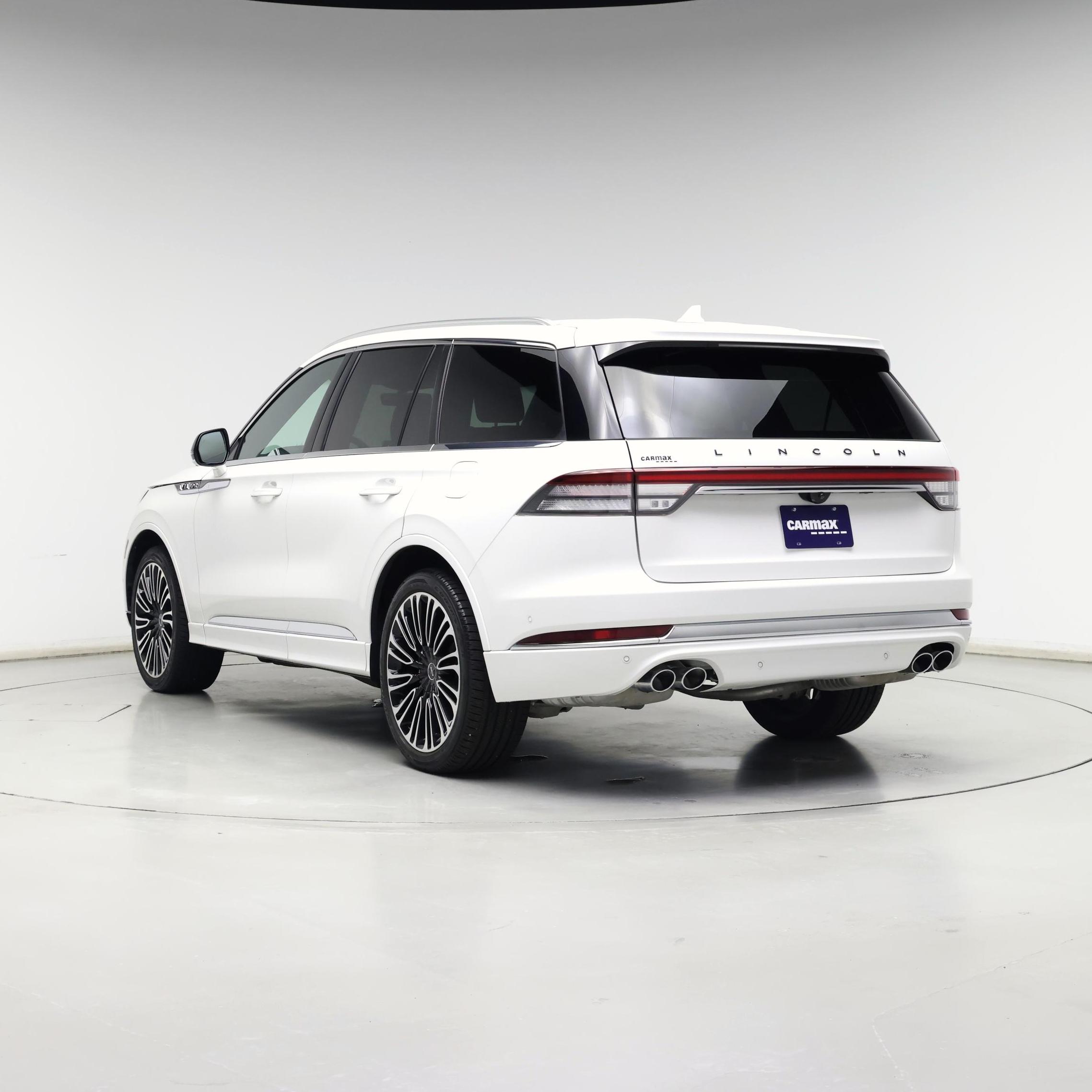 Thumbnail: 2024 Lincoln Aviator - 2