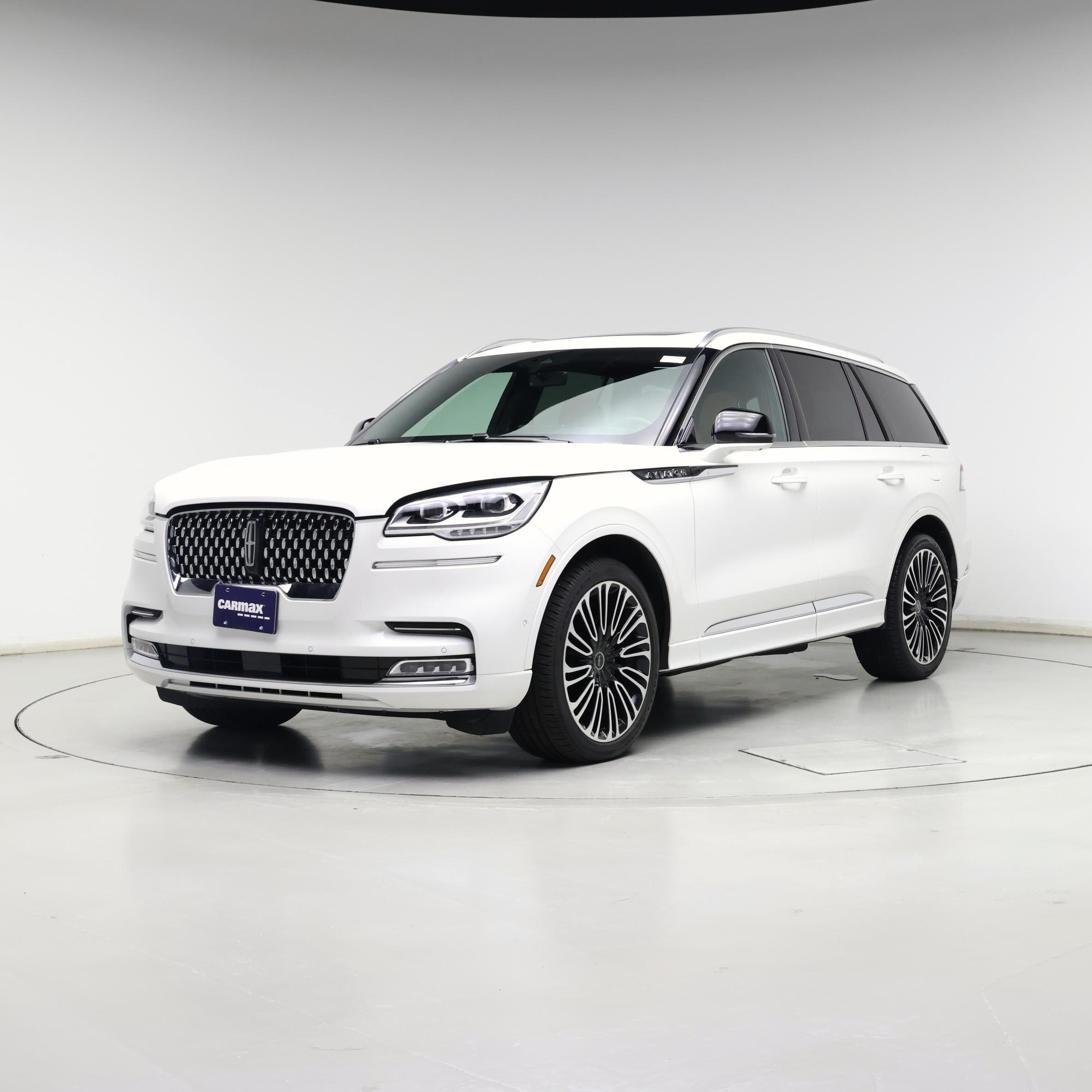 Thumbnail: 2024 Lincoln Aviator - 4