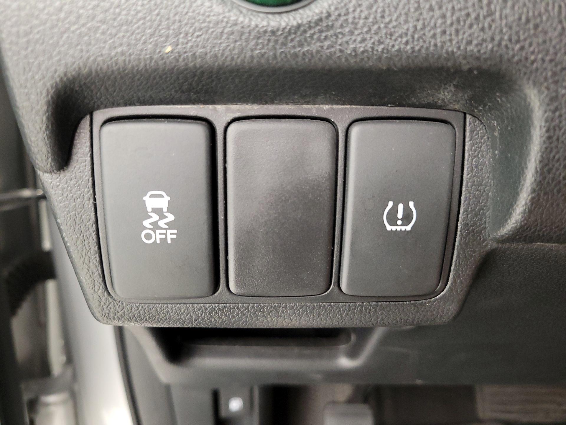 Thumbnail: 2016 Honda CR-V - 13