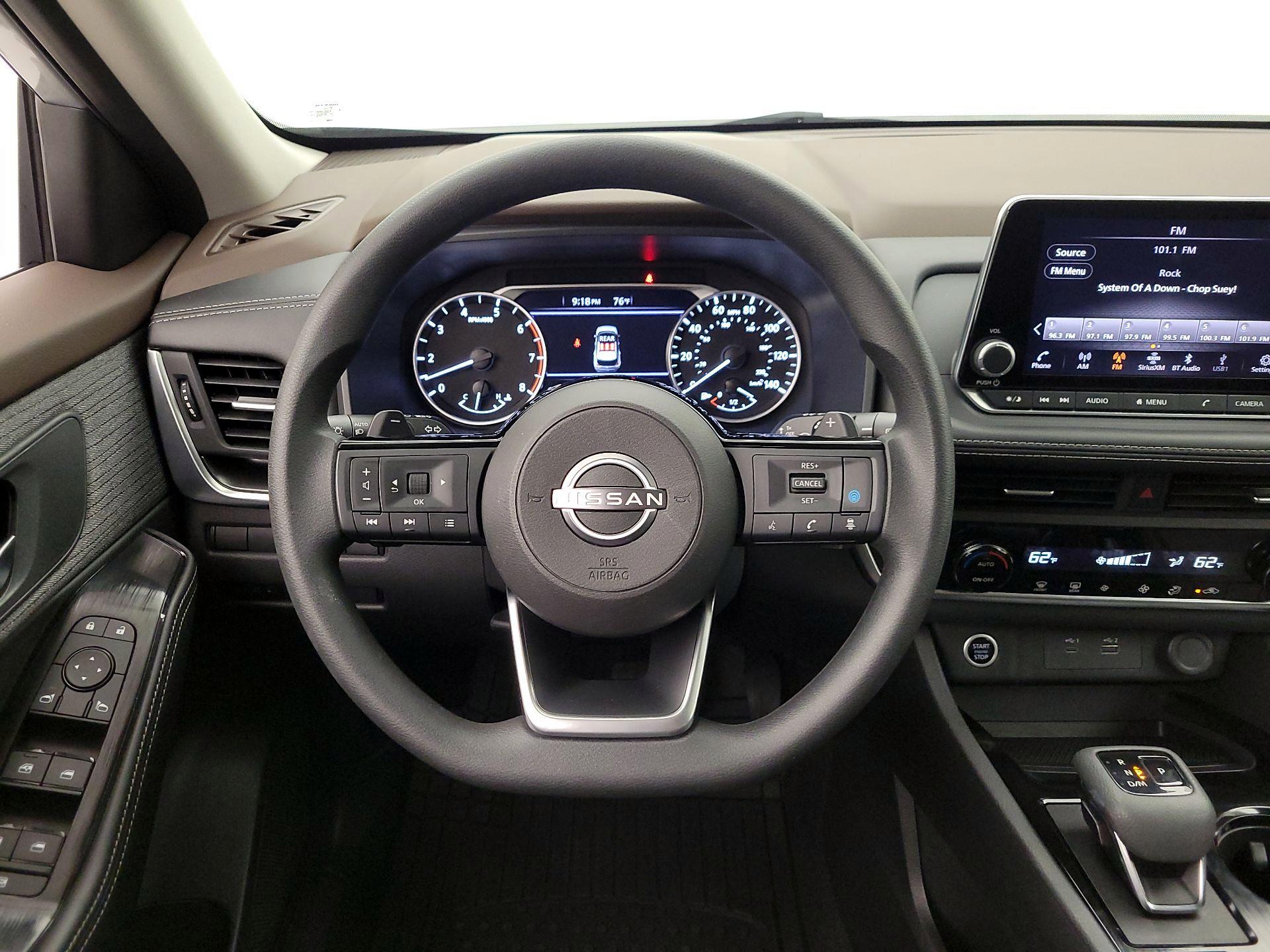 Thumbnail: 2023 Nissan Rogue - 10