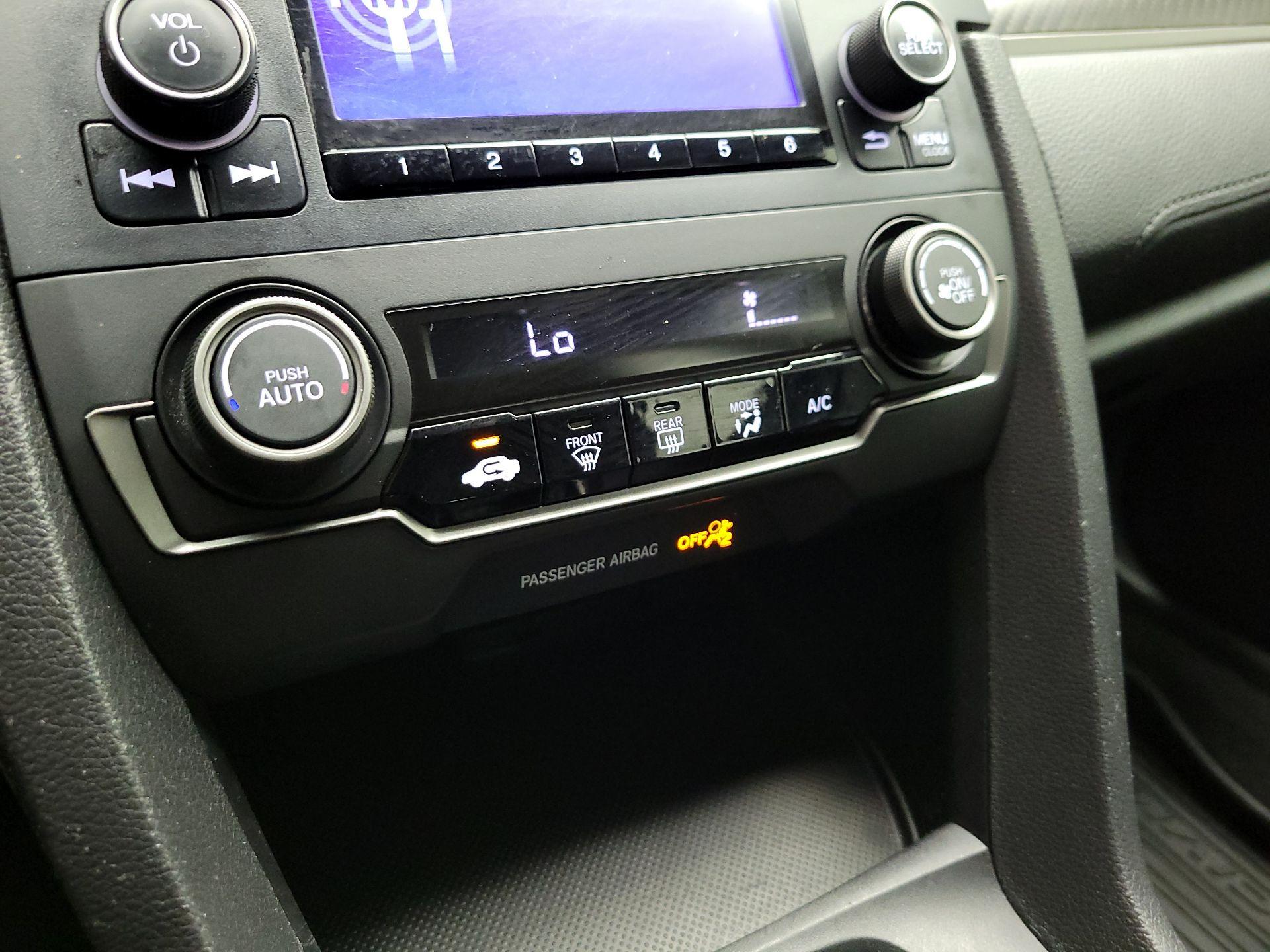 Thumbnail: 2018 Honda Civic - 16