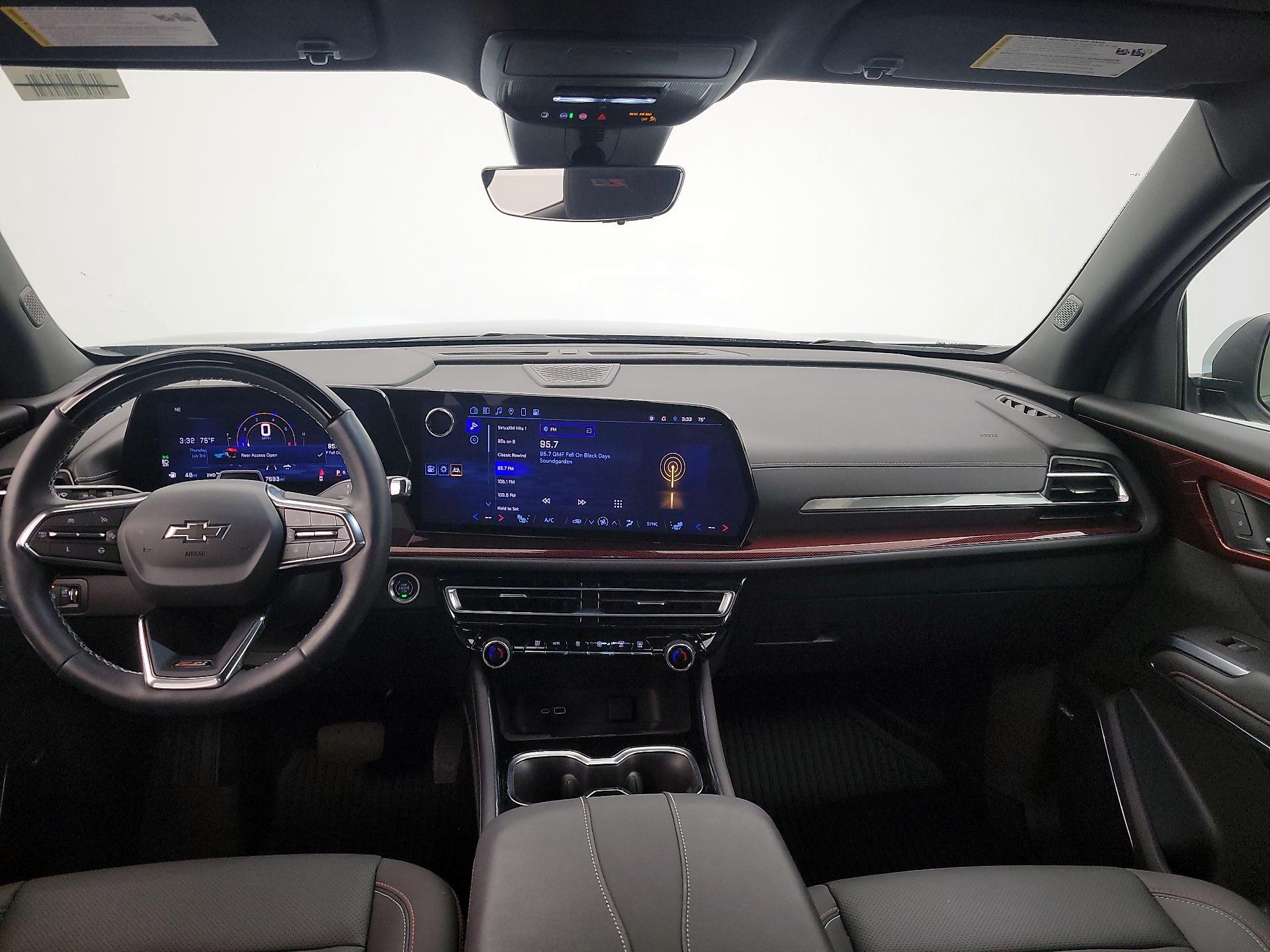 Thumbnail: 2024 Chevrolet Traverse - 9