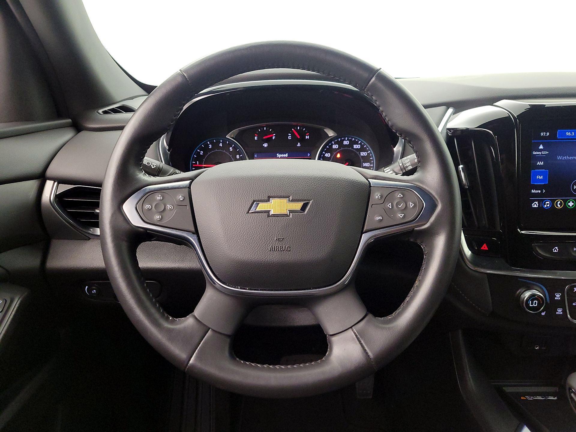 Thumbnail: 2022 Chevrolet Traverse - 10
