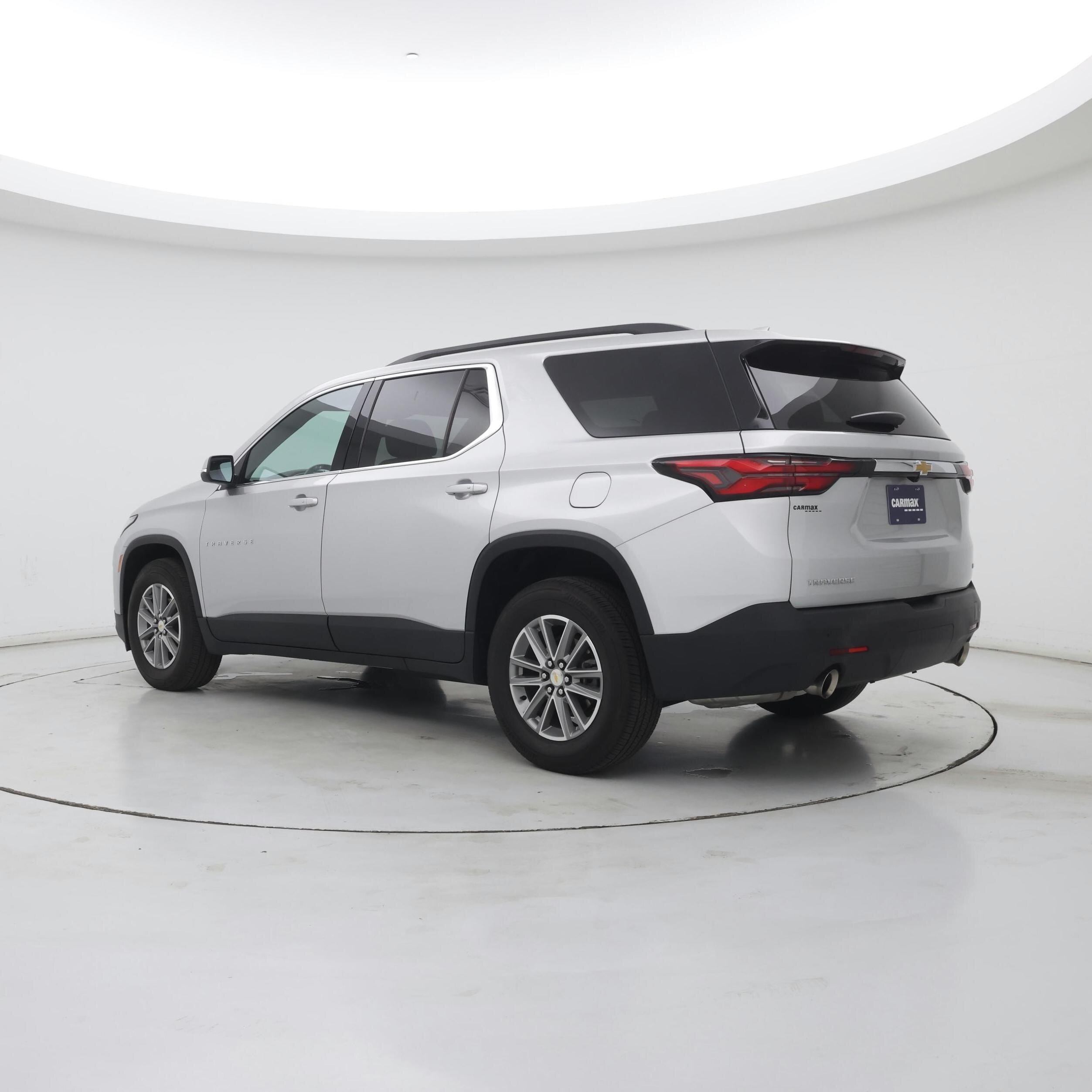 Thumbnail: 2022 Chevrolet Traverse - 2