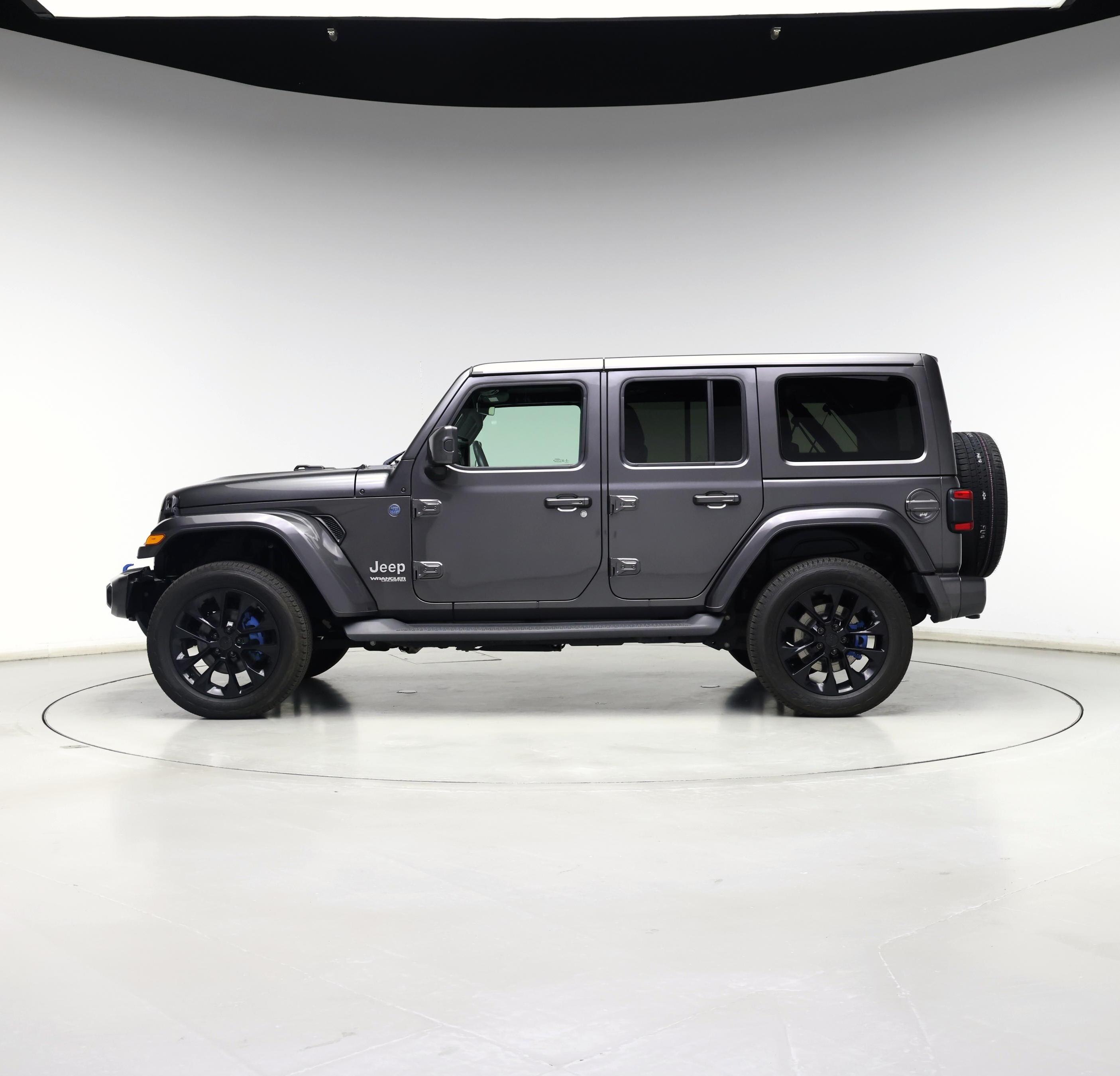 Thumbnail: 2021 Jeep Wrangler - 3