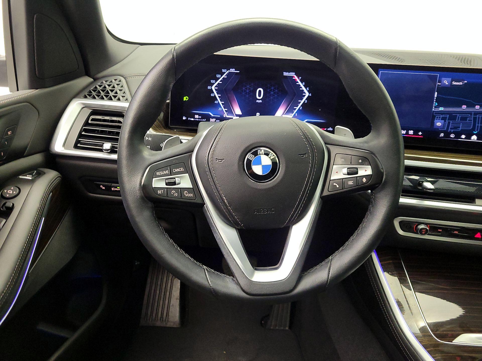 Thumbnail: 2024 BMW X5 - 10