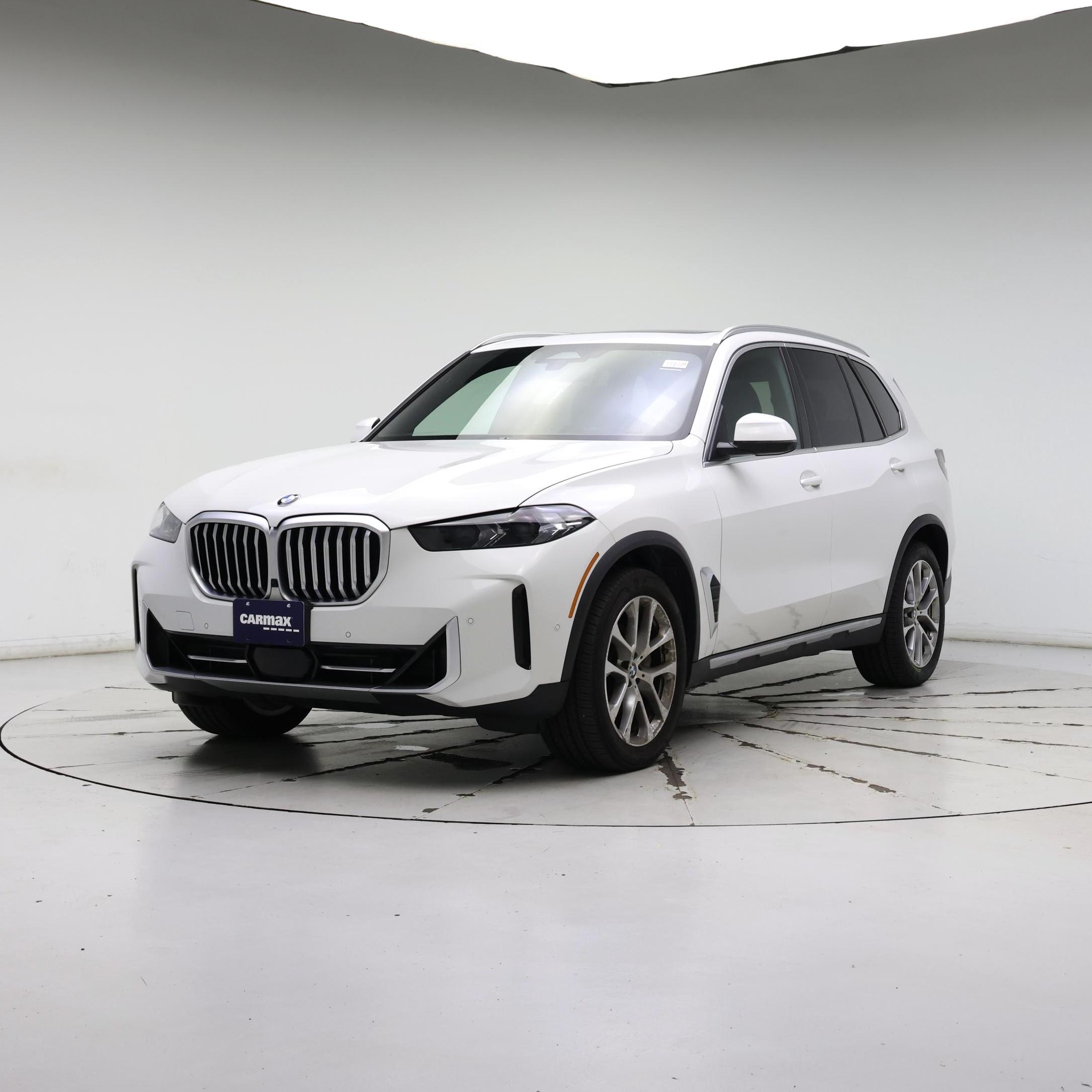Thumbnail: 2024 BMW X5 - 4