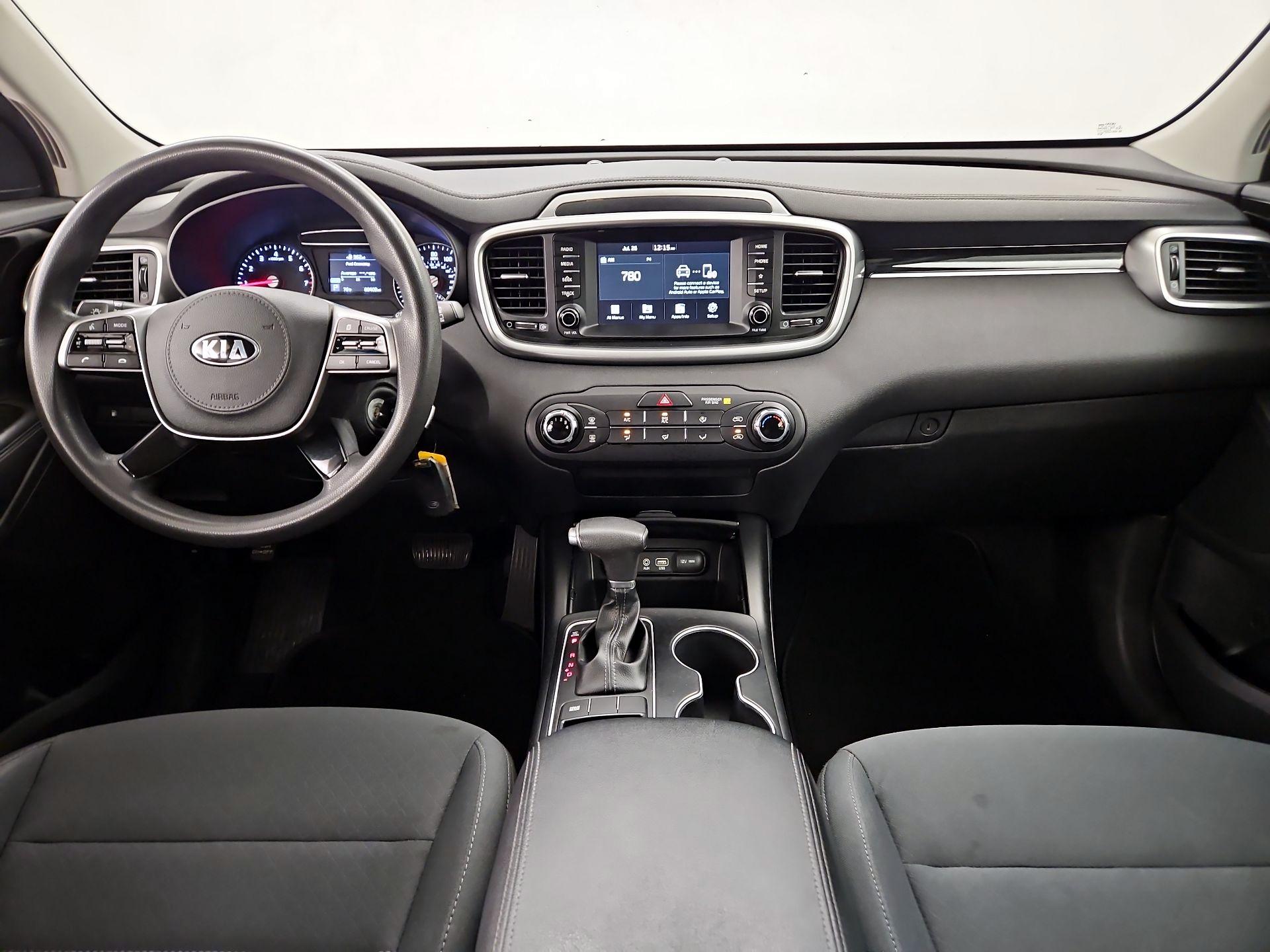 Thumbnail: 2019 Kia Sorento - 9