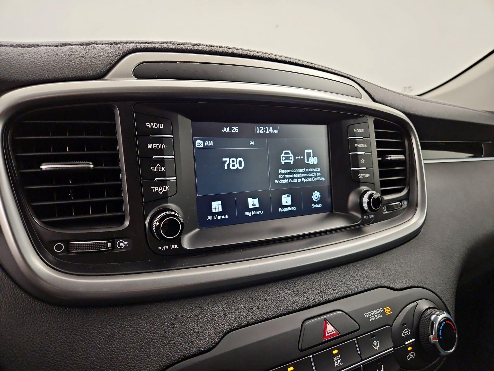 Thumbnail: 2019 Kia Sorento - 15