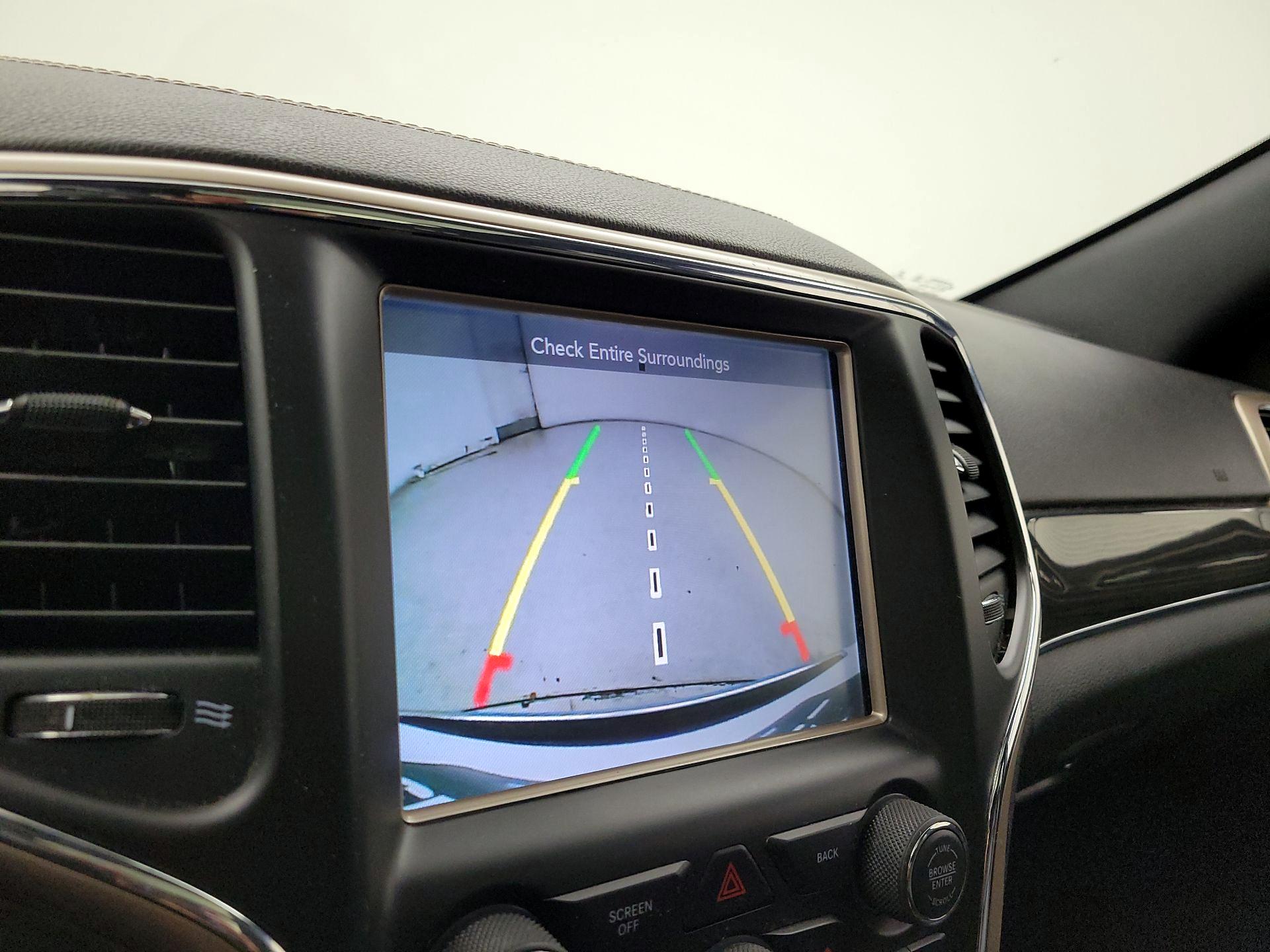 Thumbnail: 2015 Jeep Grand Cherokee - 15