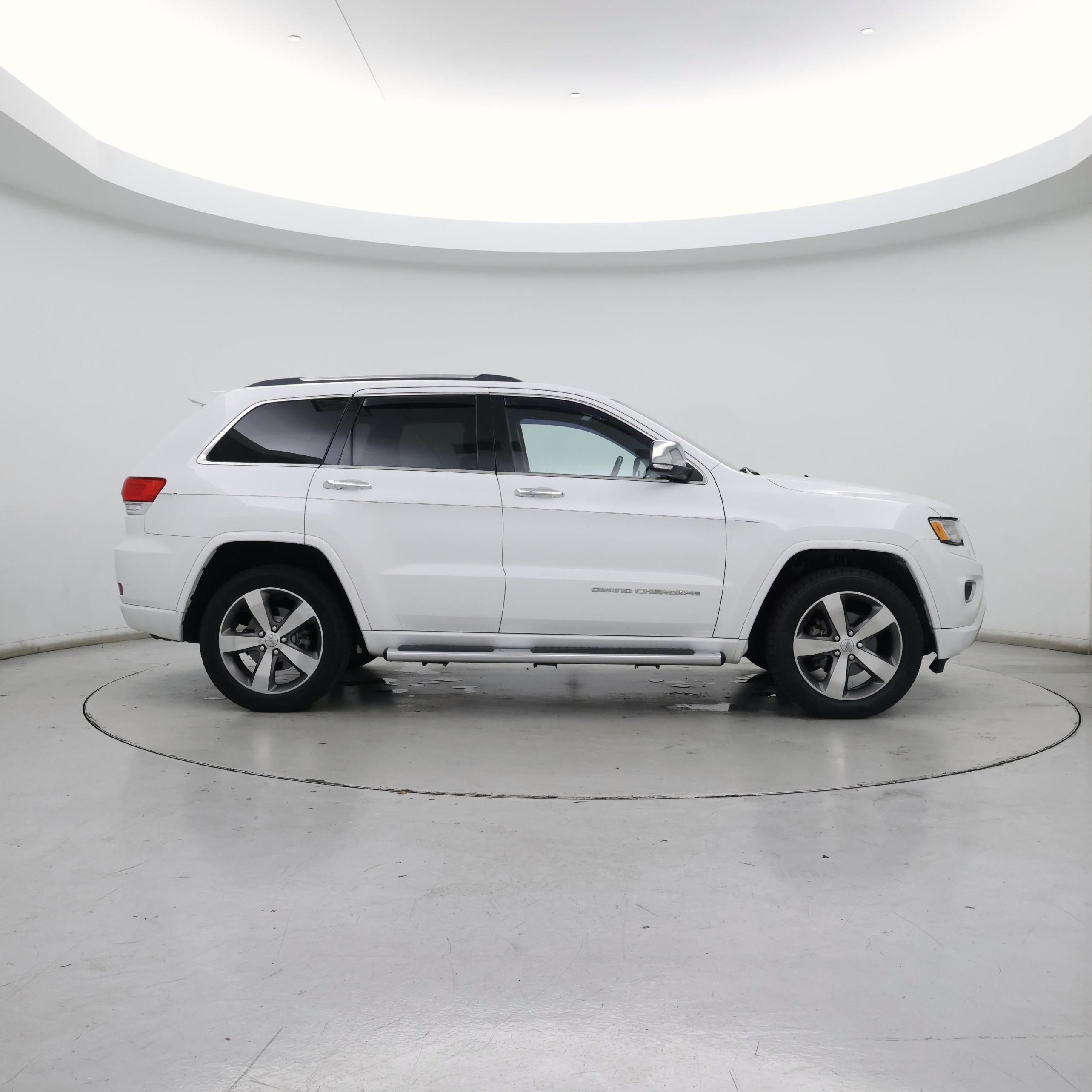 Thumbnail: 2015 Jeep Grand Cherokee - 7
