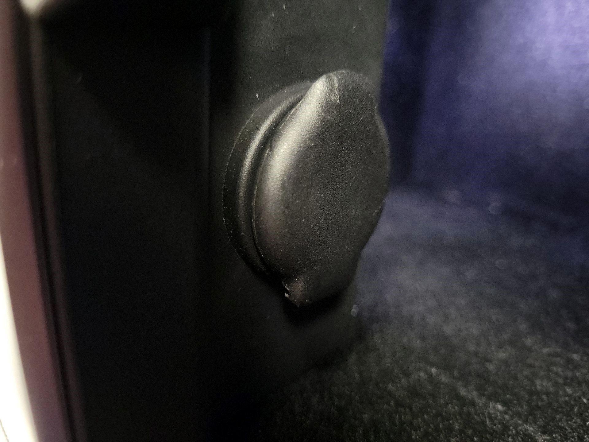 Thumbnail: 2021 Tesla Model 3 - 17