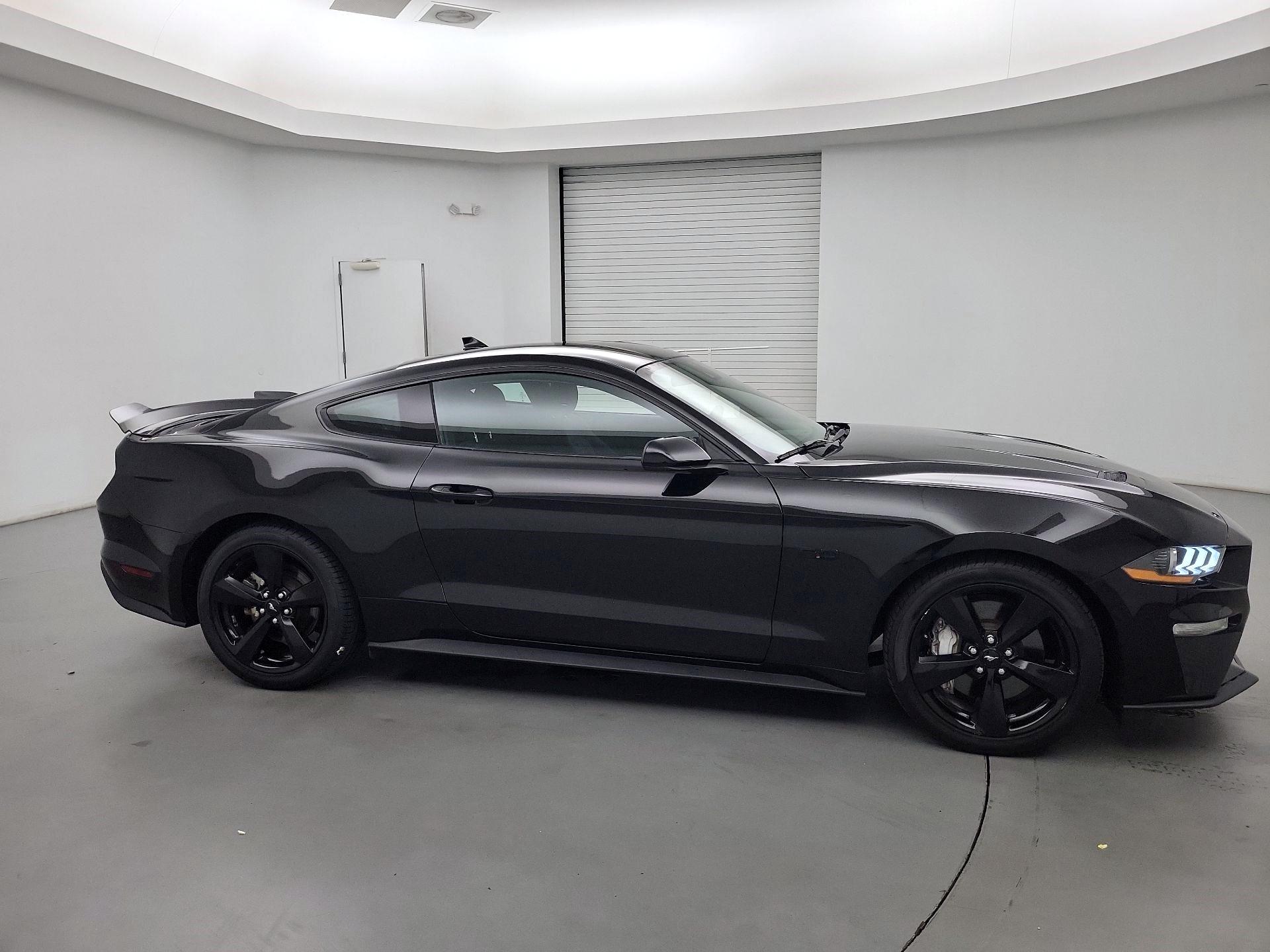 Thumbnail: 2021 Ford Mustang - 4