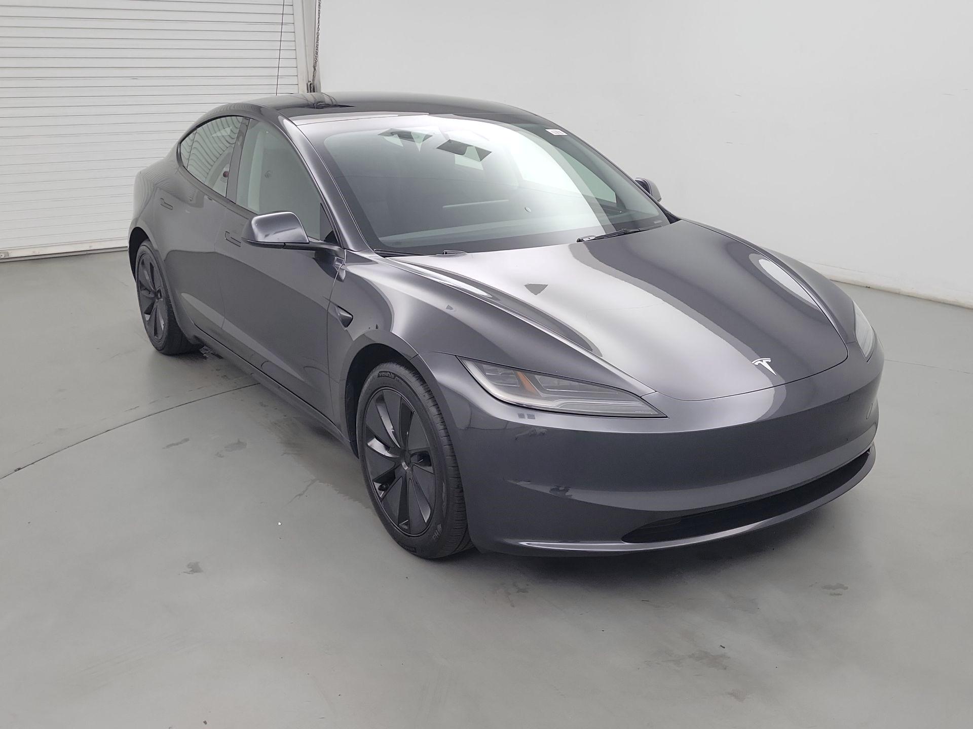 Thumbnail: 2025 Tesla Model 3 - 1