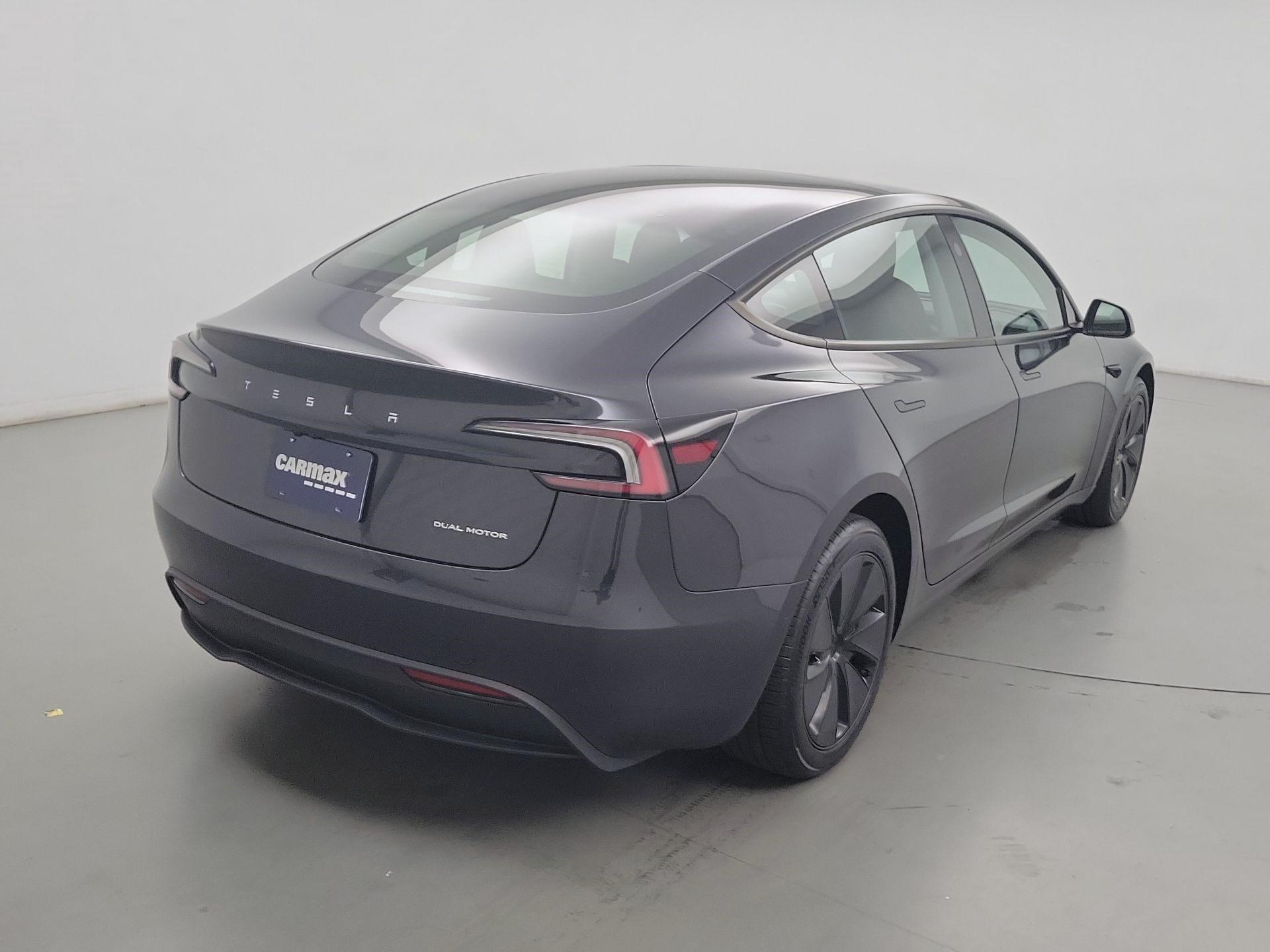 Thumbnail: 2025 Tesla Model 3 - 5