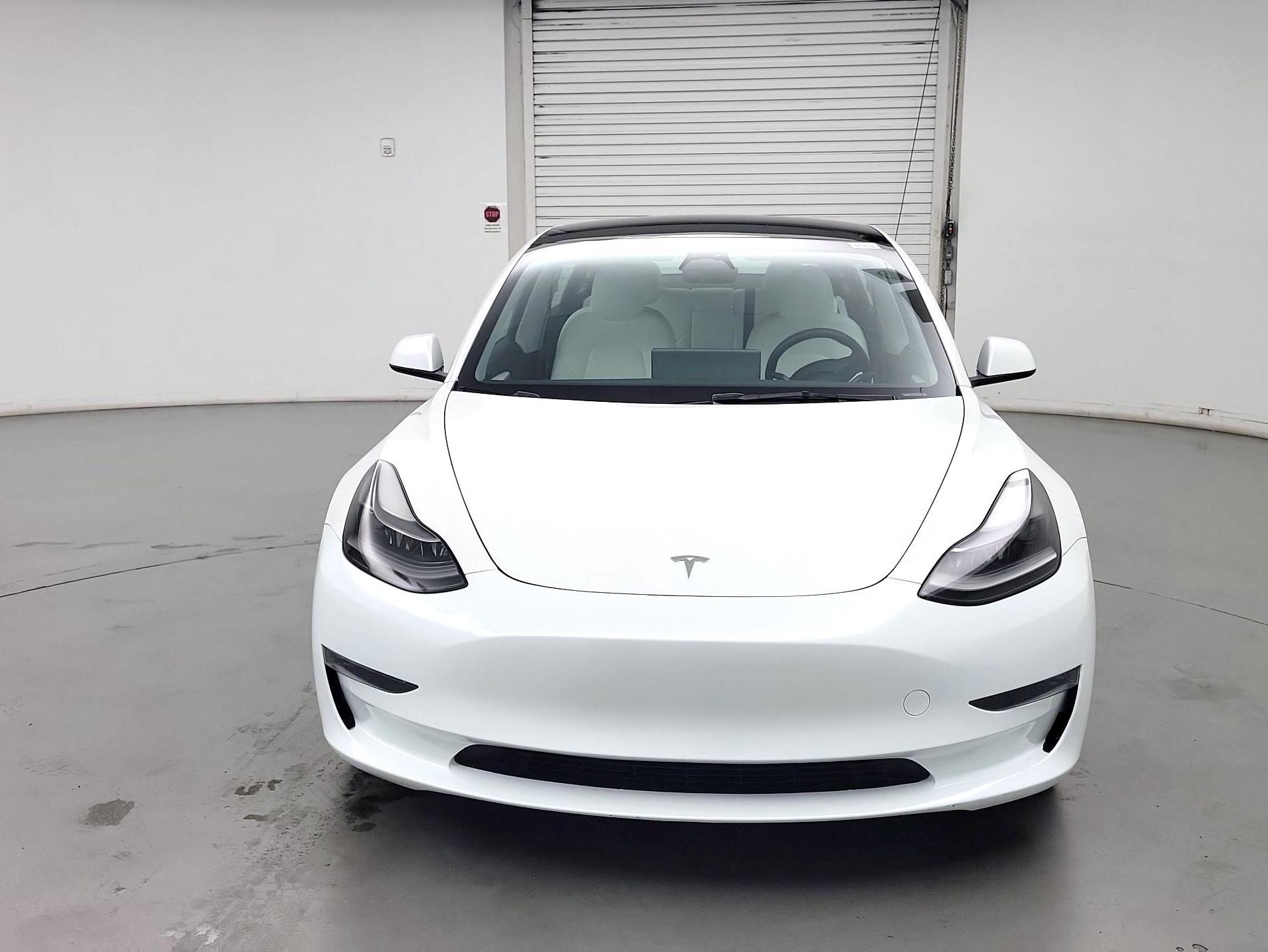 Thumbnail: 2023 Tesla Model 3 - 2