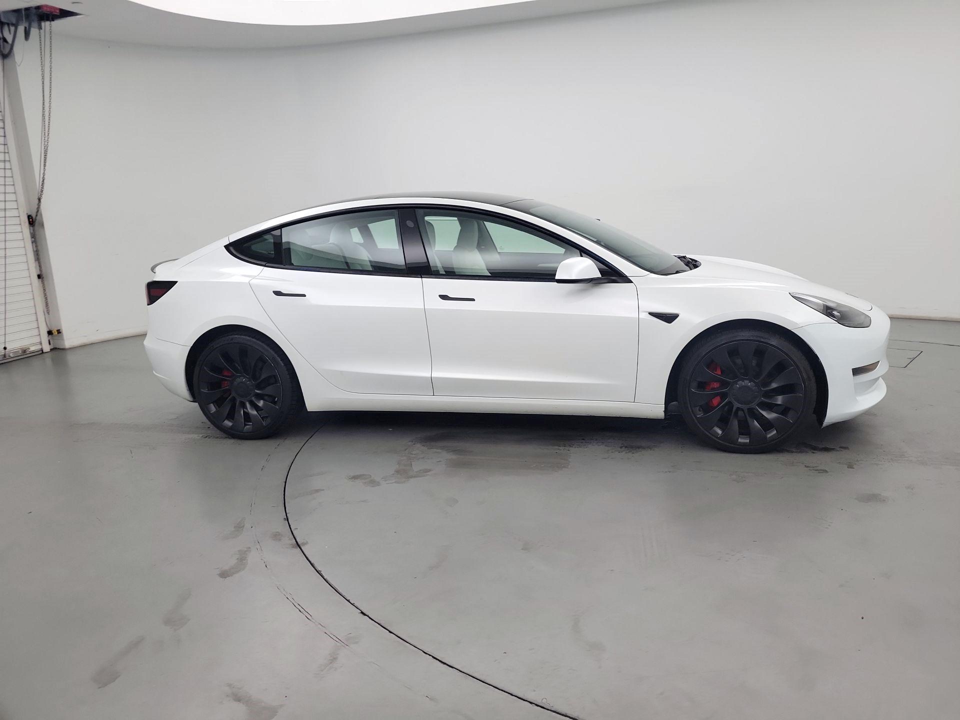 Thumbnail: 2023 Tesla Model 3 - 4