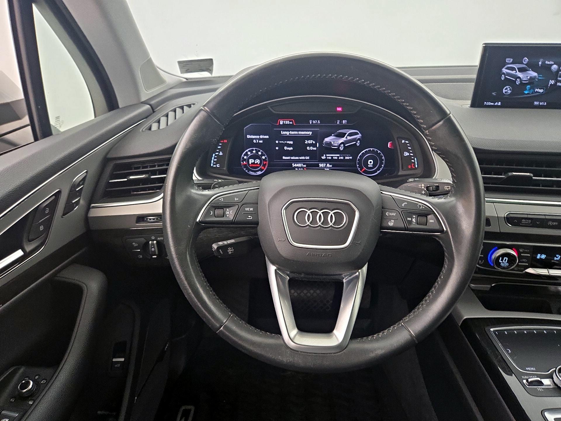 Thumbnail: 2019 Audi Q7 - 10
