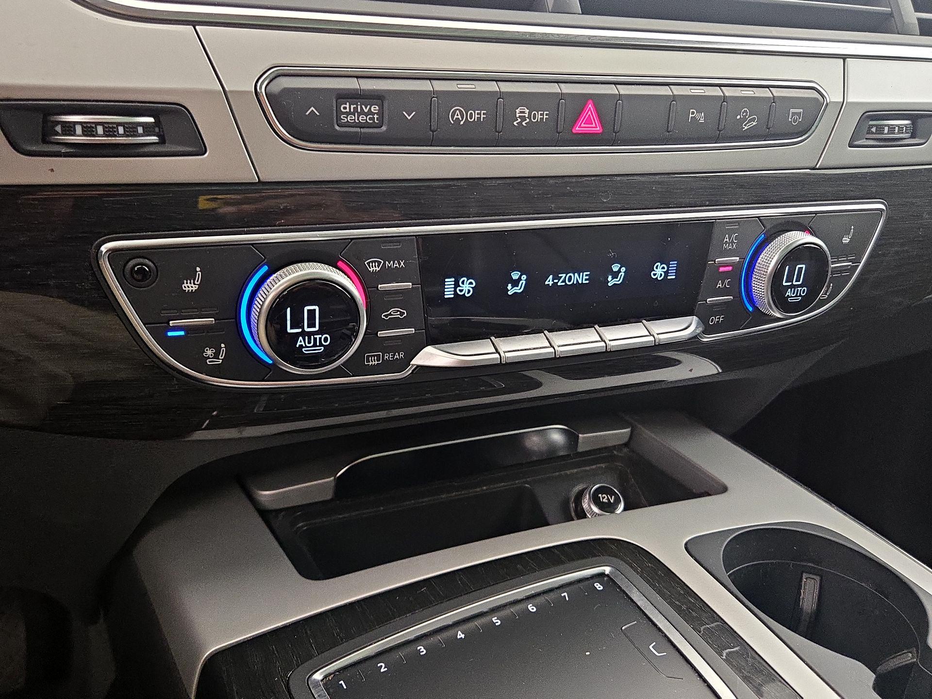Thumbnail: 2019 Audi Q7 - 17