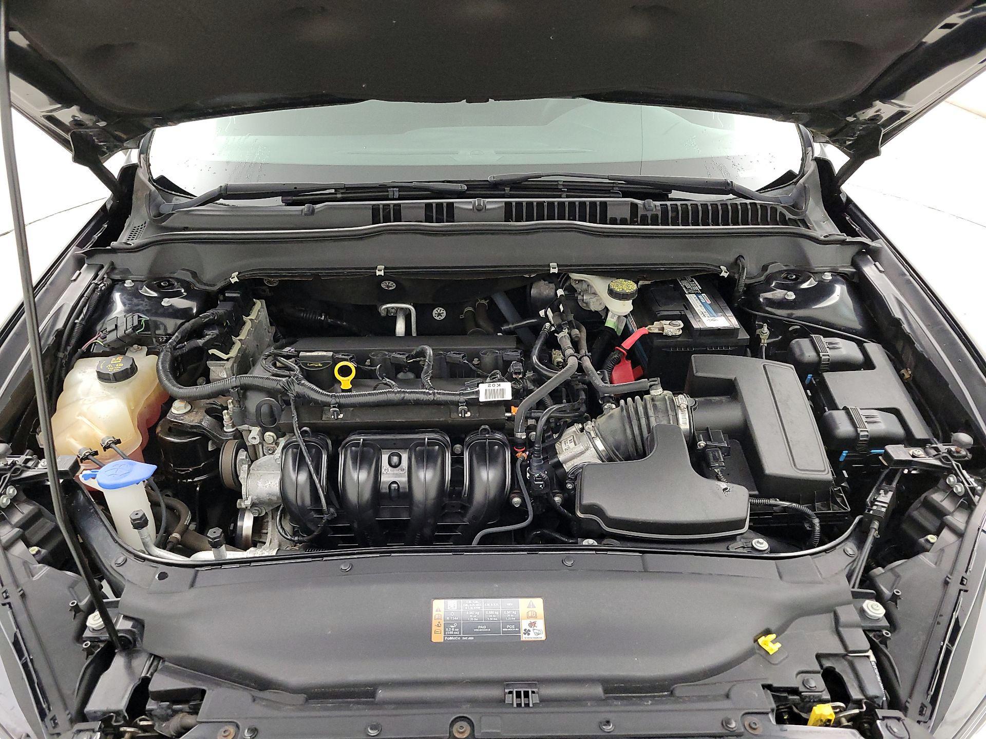 Thumbnail: 2014 Ford Fusion - 20