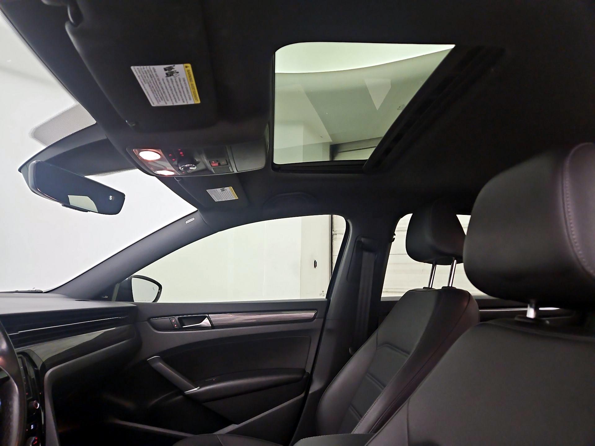 Thumbnail: 2021 Volkswagen Passat - 20