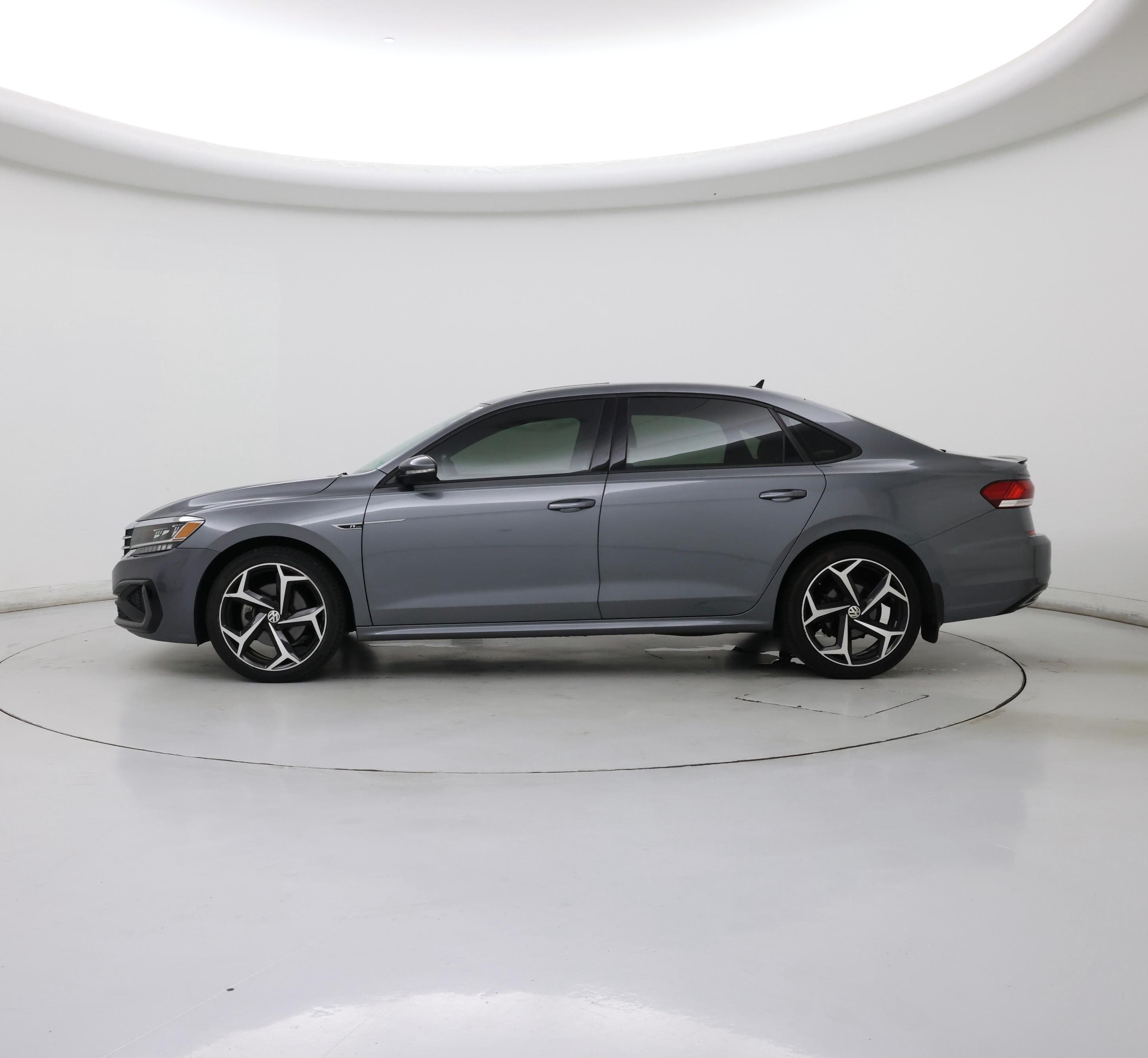 Thumbnail: 2021 Volkswagen Passat - 3