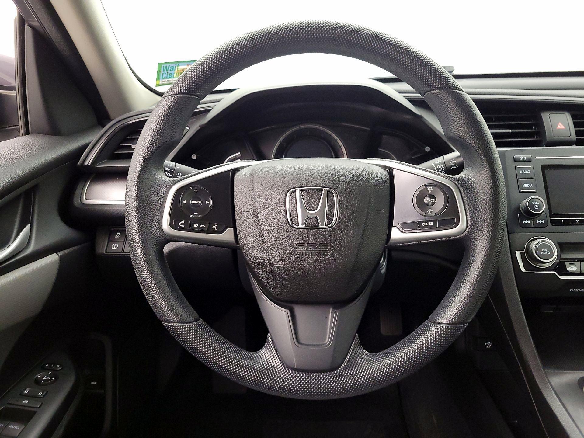 Thumbnail: 2016 Honda Civic - 10