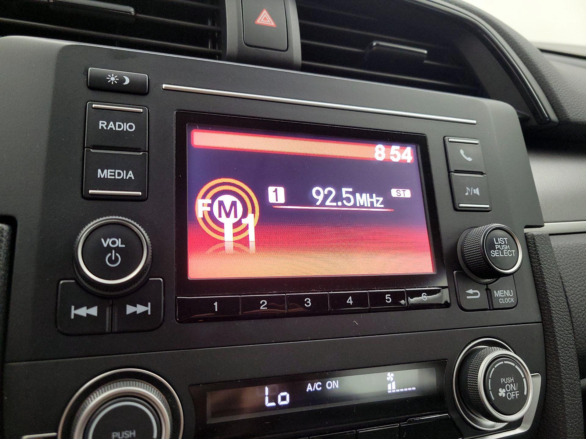 Thumbnail: 2016 Honda Civic - 15
