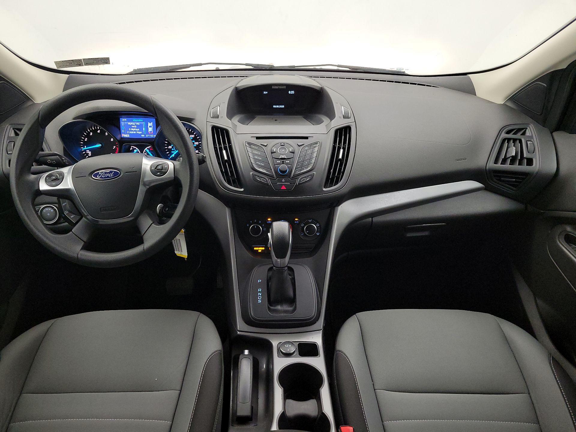 Thumbnail: 2015 Ford Escape - 9