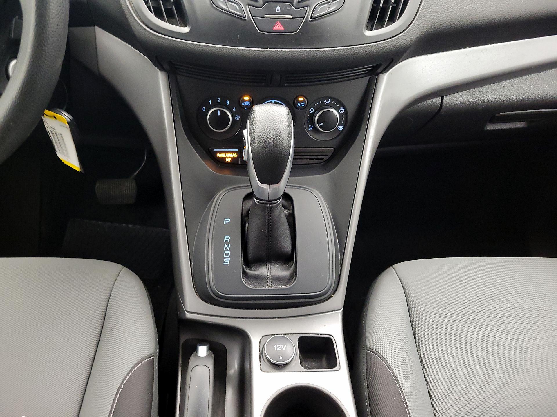 Thumbnail: 2015 Ford Escape - 17