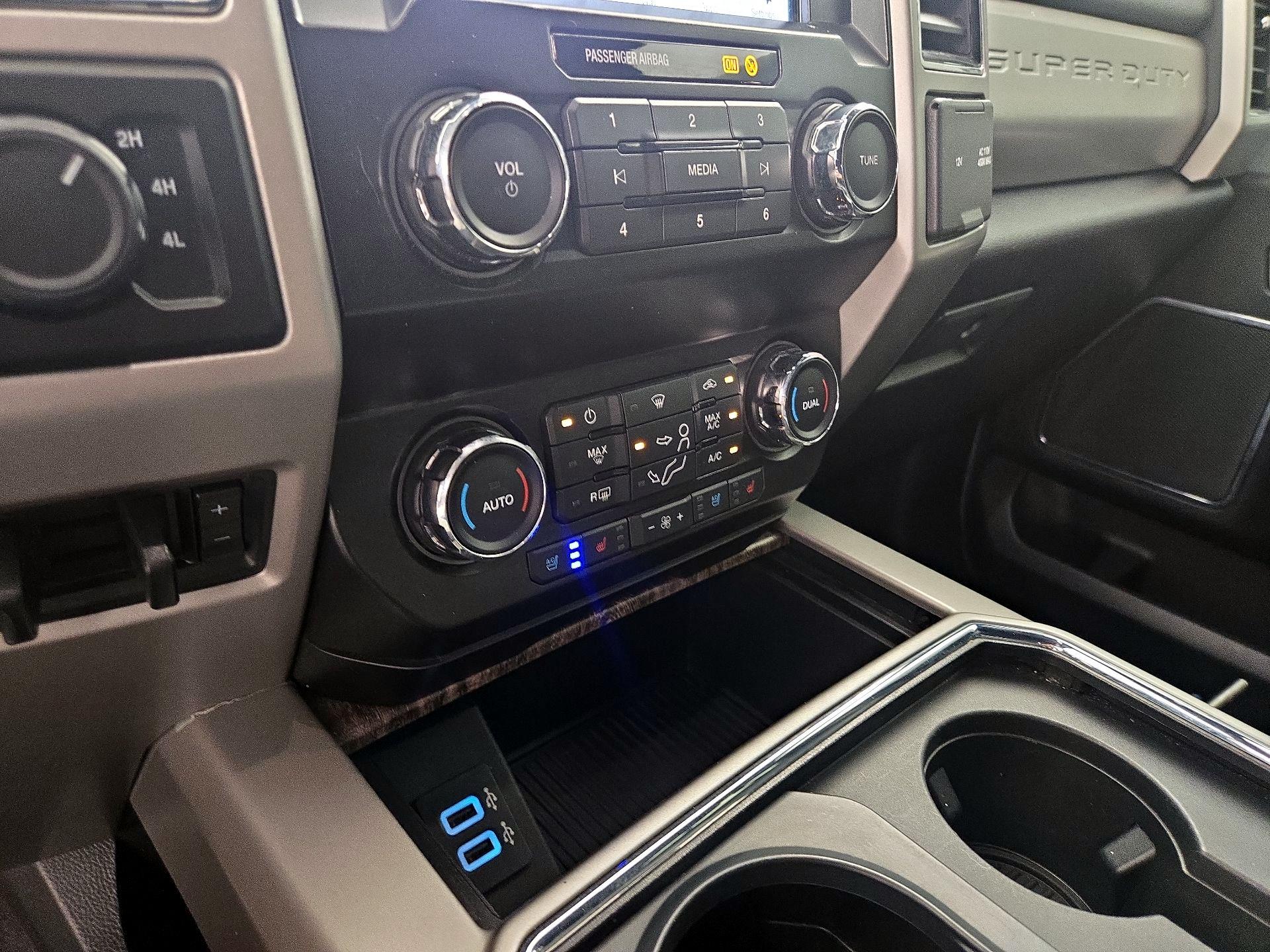 Thumbnail: 2019 Ford F-250 - 17