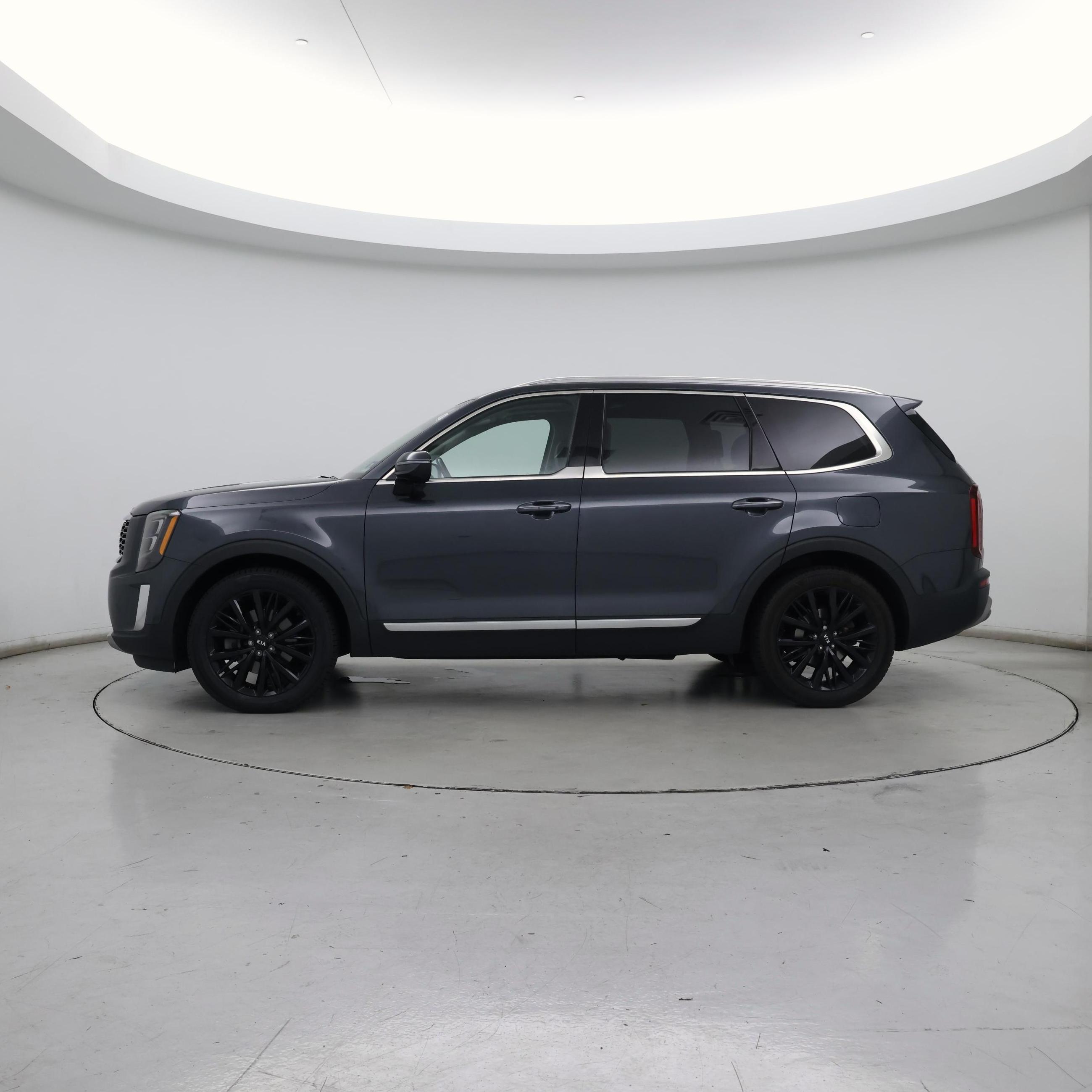 Thumbnail: 2020 Kia Telluride - 3