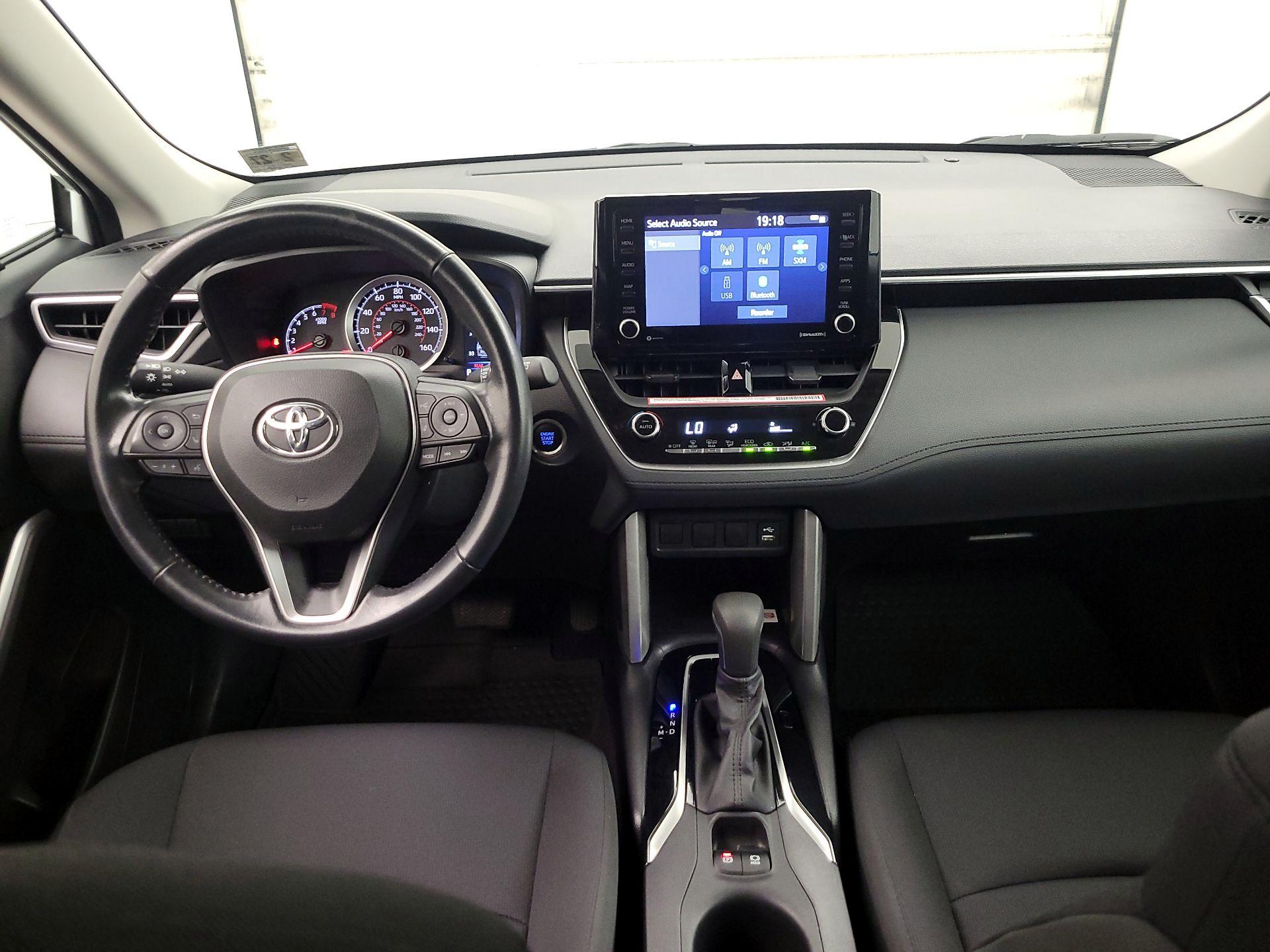 Thumbnail: 2022 Toyota Corolla Cross - 9